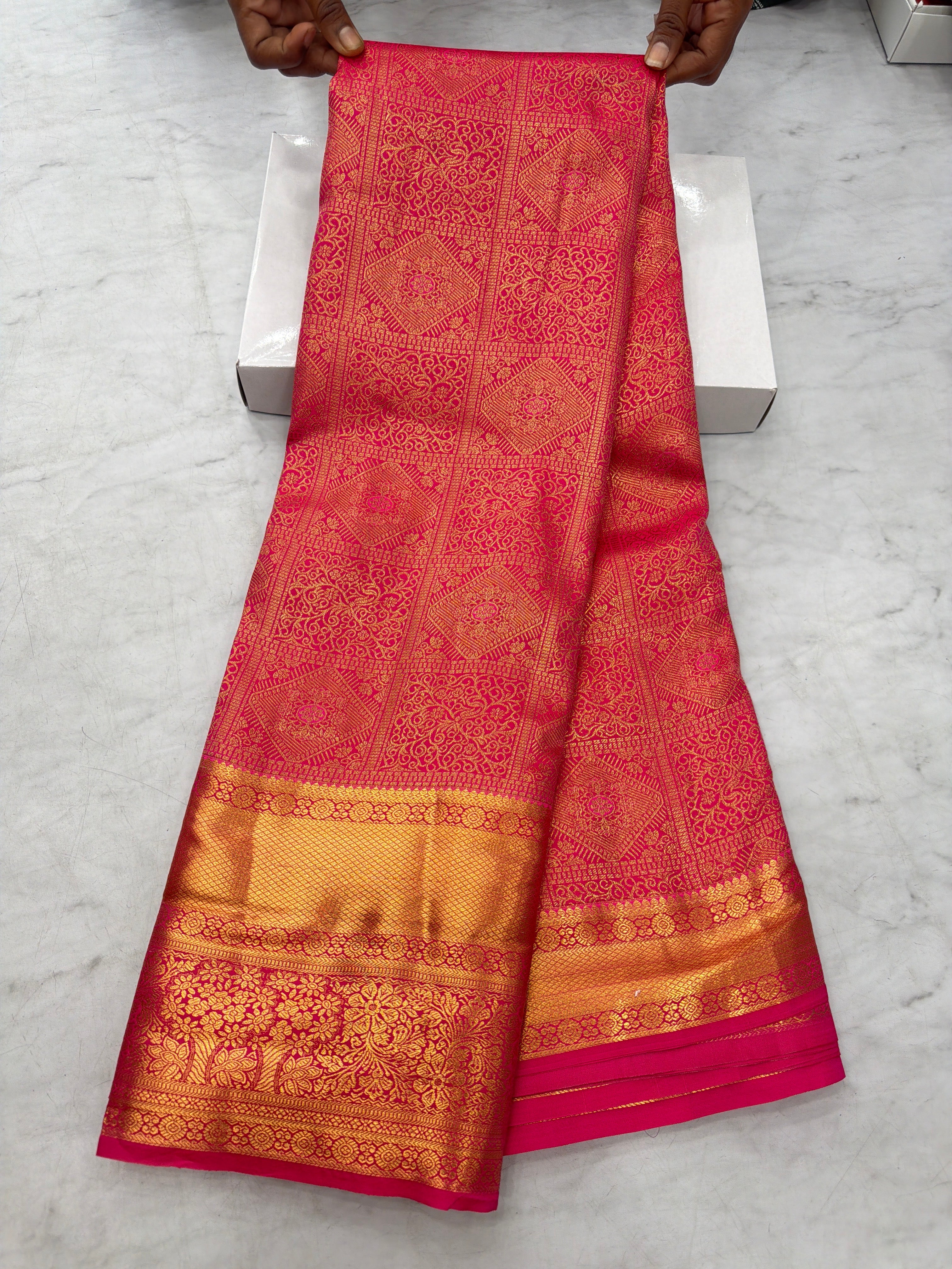 Semi Kanchi pattu