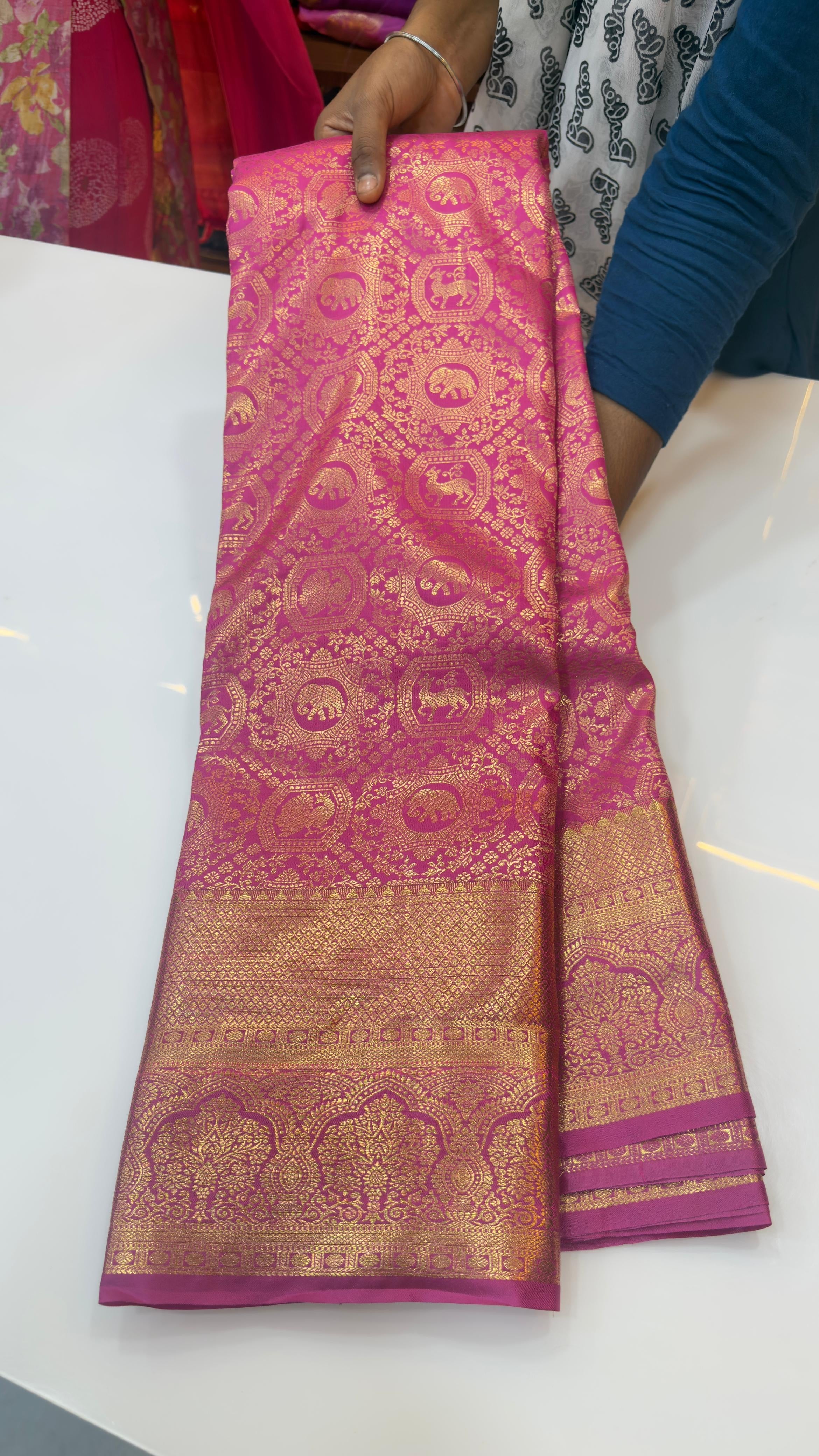Semi Kanchi pattu