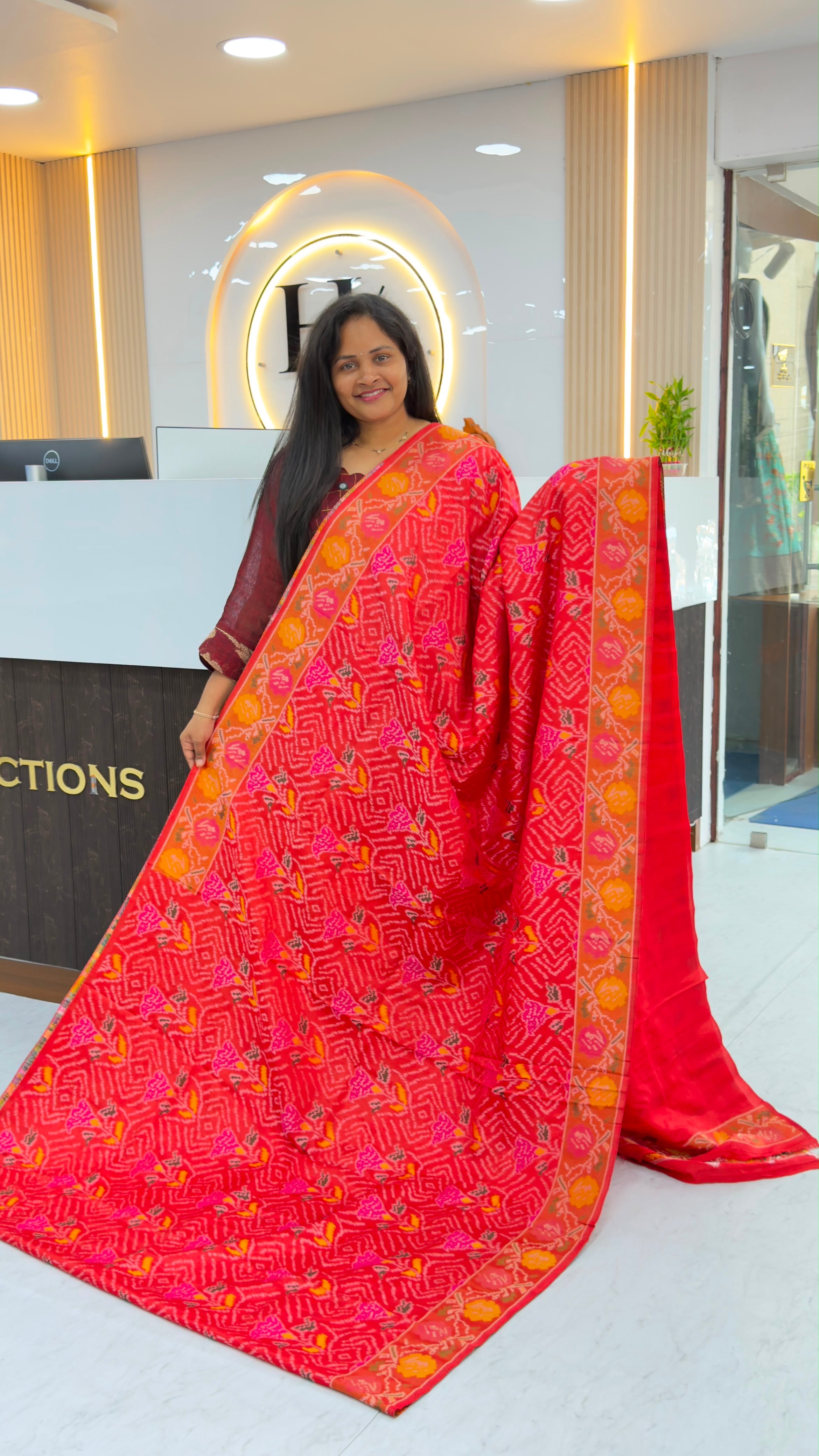 Mushroom Ikkat Patola sarees