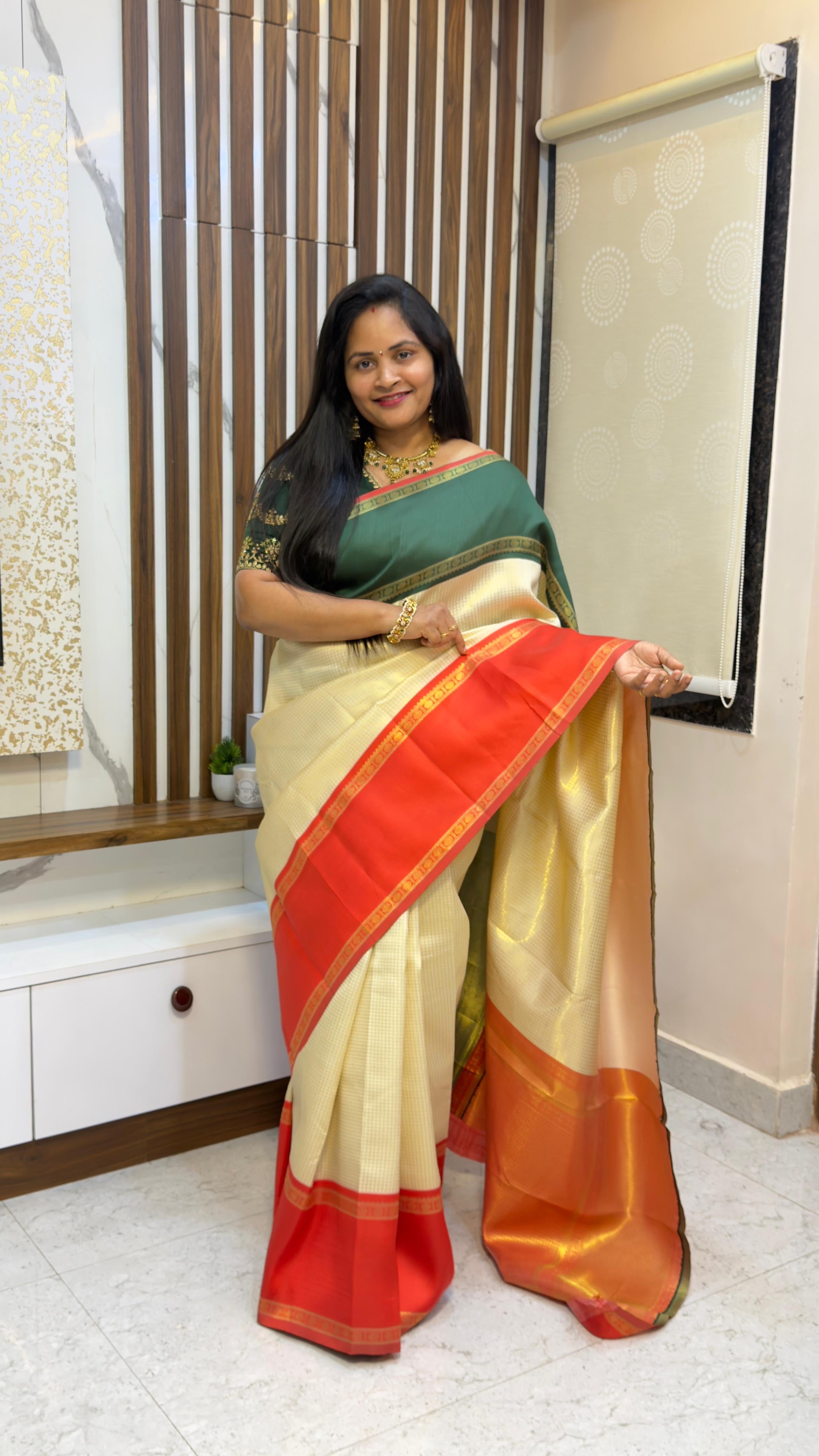 Gadwal inspired Ganga-Jamuna soft Pattu sarees