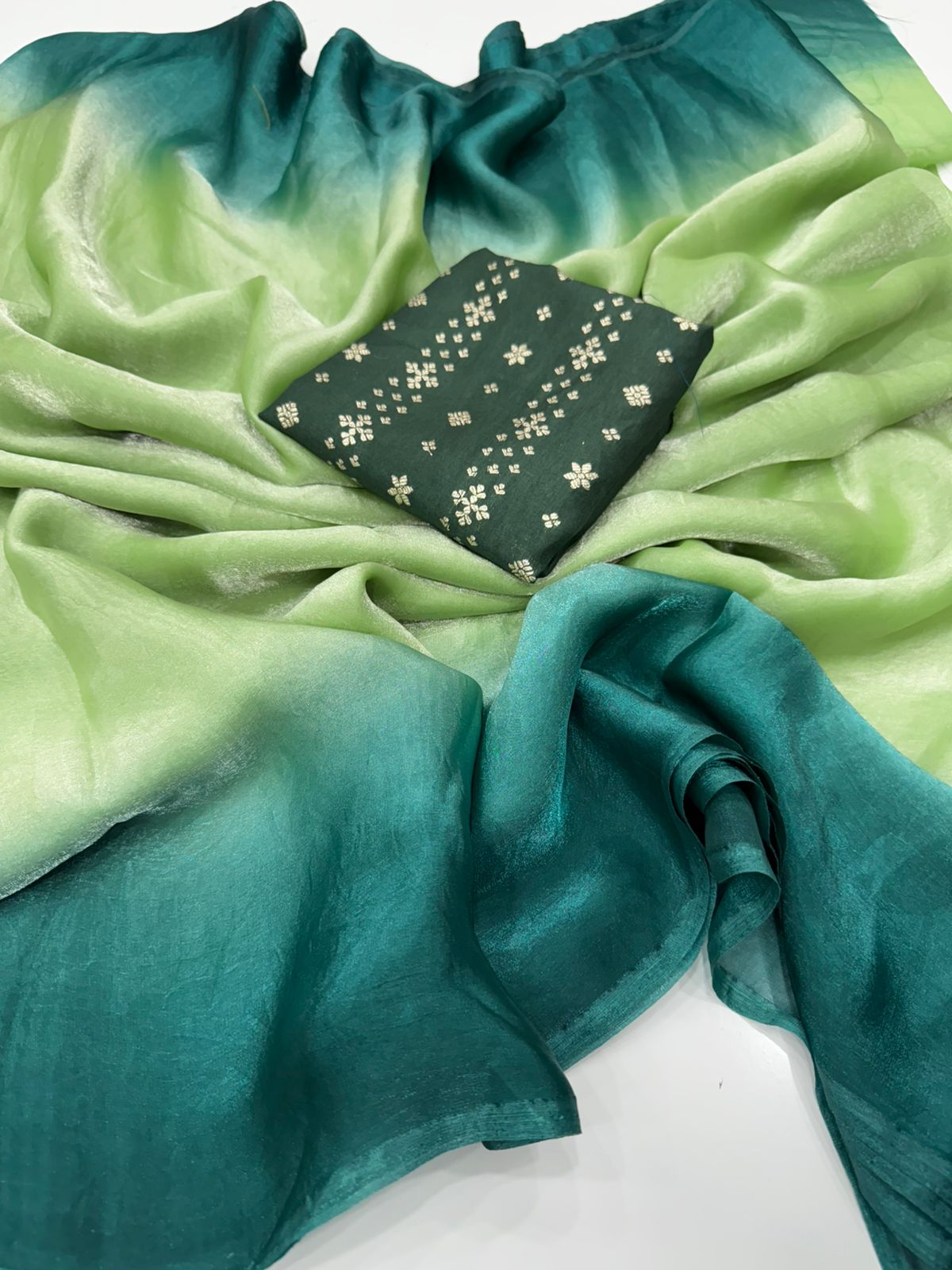 Dual shade sarees
