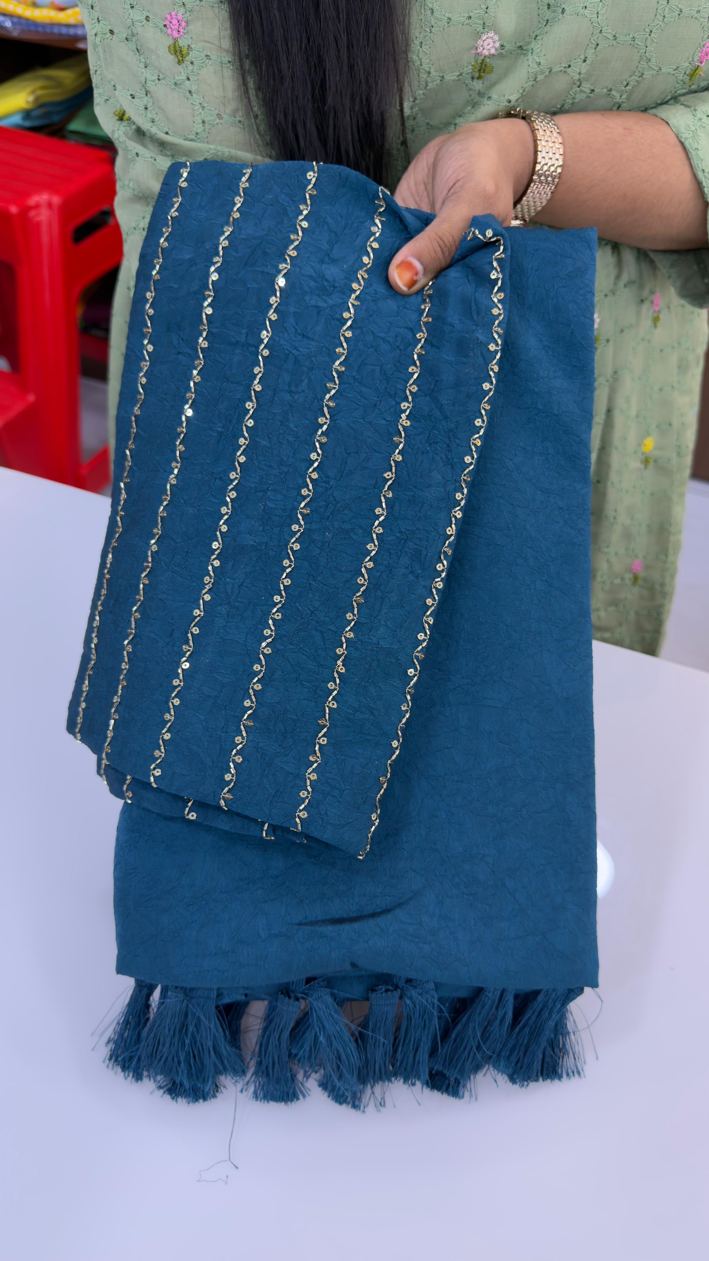 Wrinkle crush party wear saree