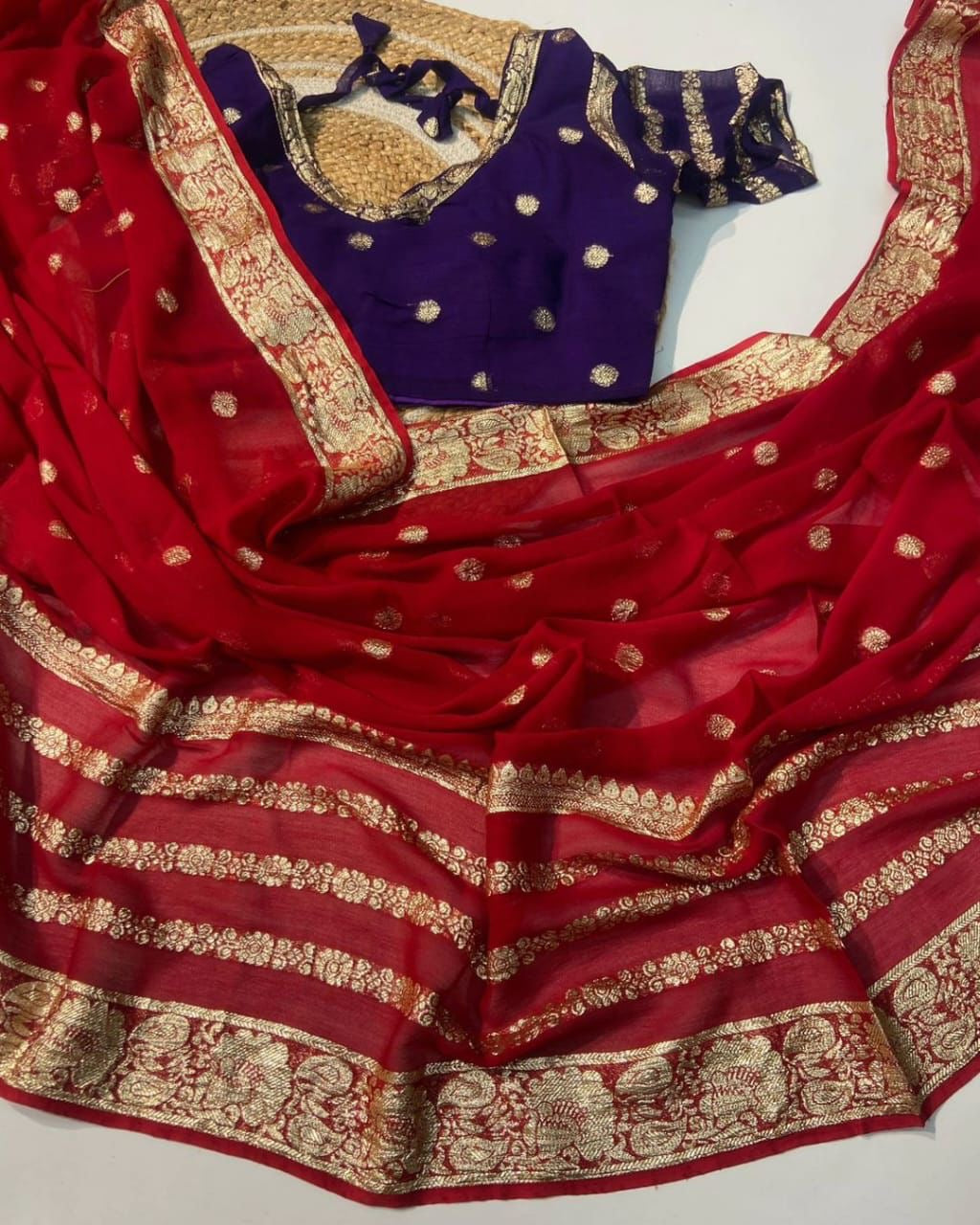 Viscose Georgette saree with stitched blouse