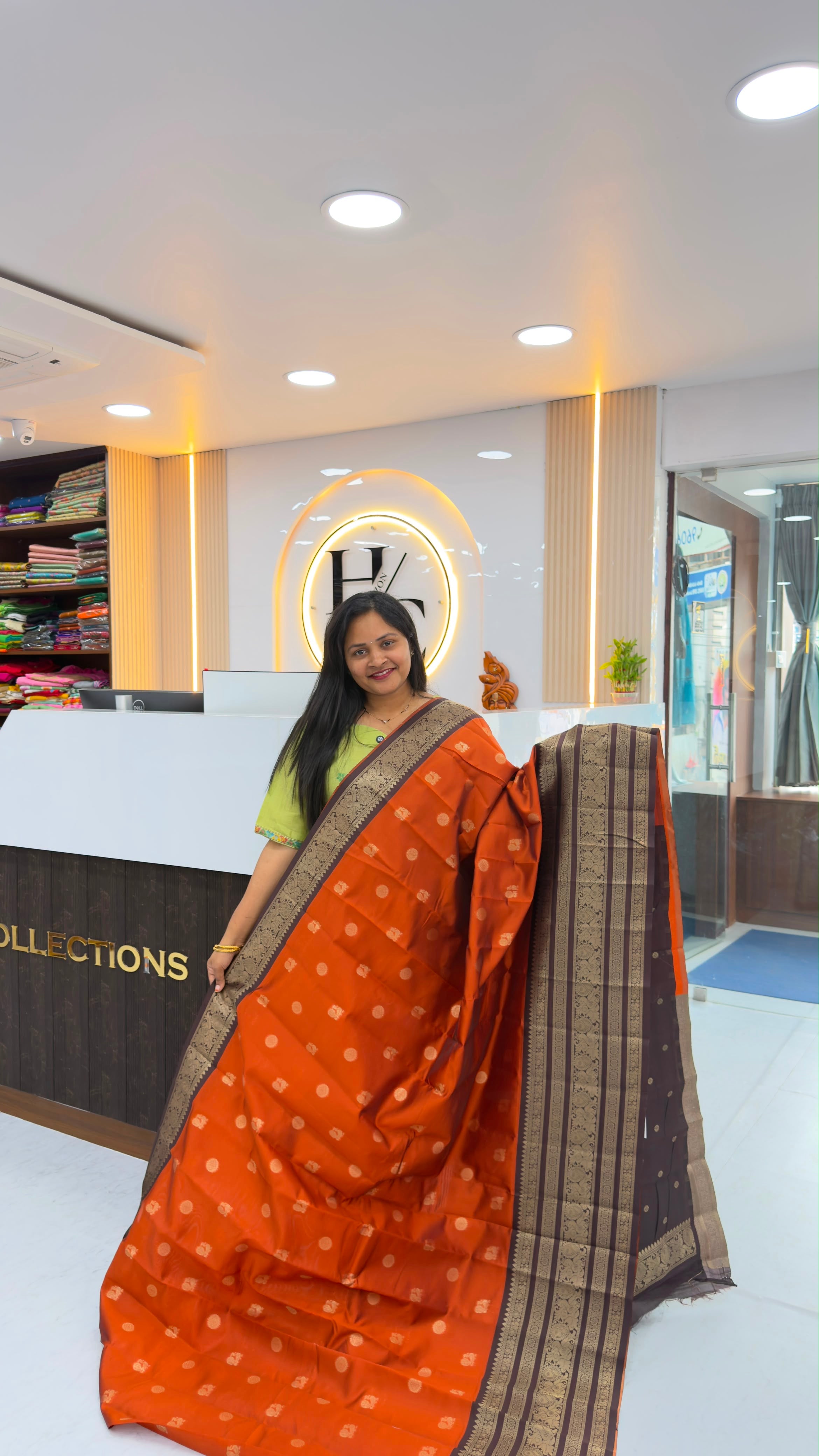 Vintage soft Gadwal pattu sarees