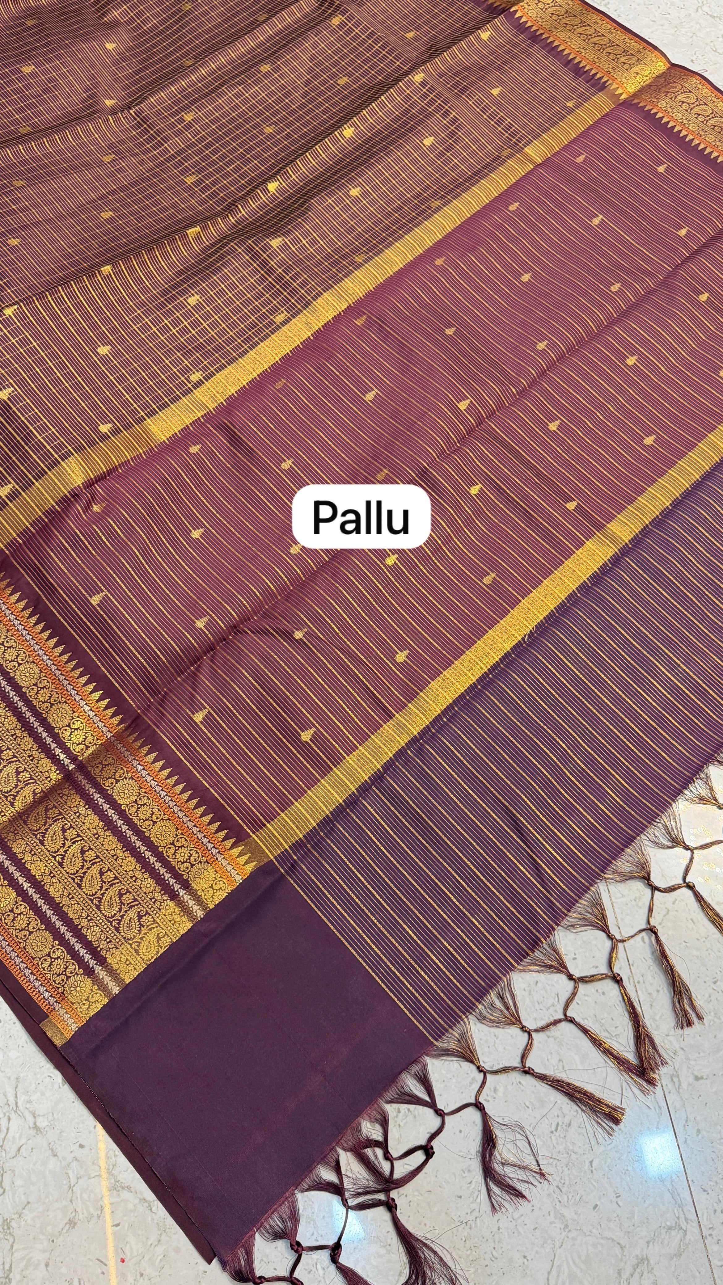 Vintage Banarasi party saree**10 DAYS DISPATCH TIME**