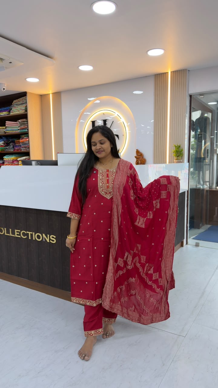 Party wear dress