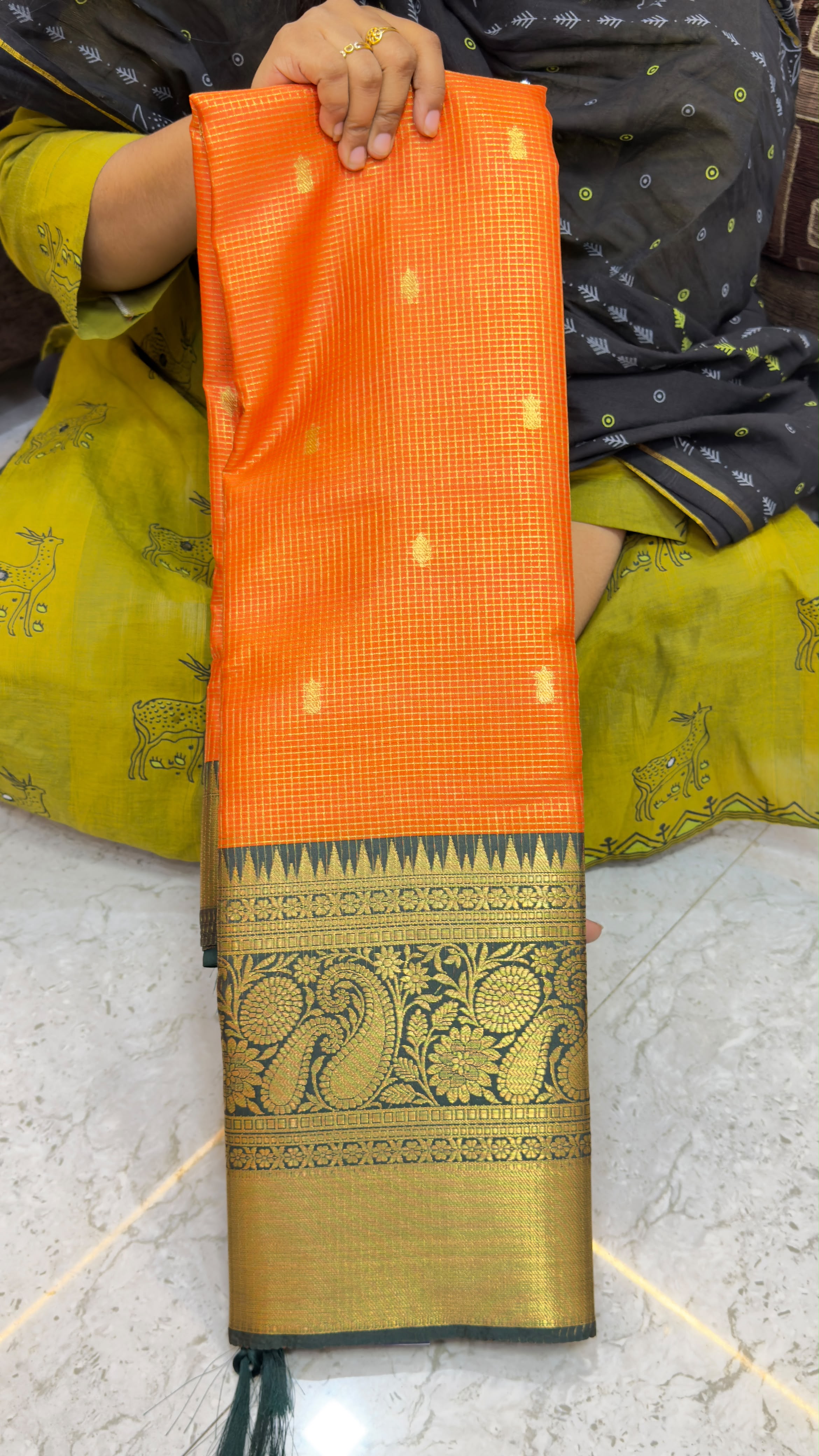 Banarasi vintage chexs