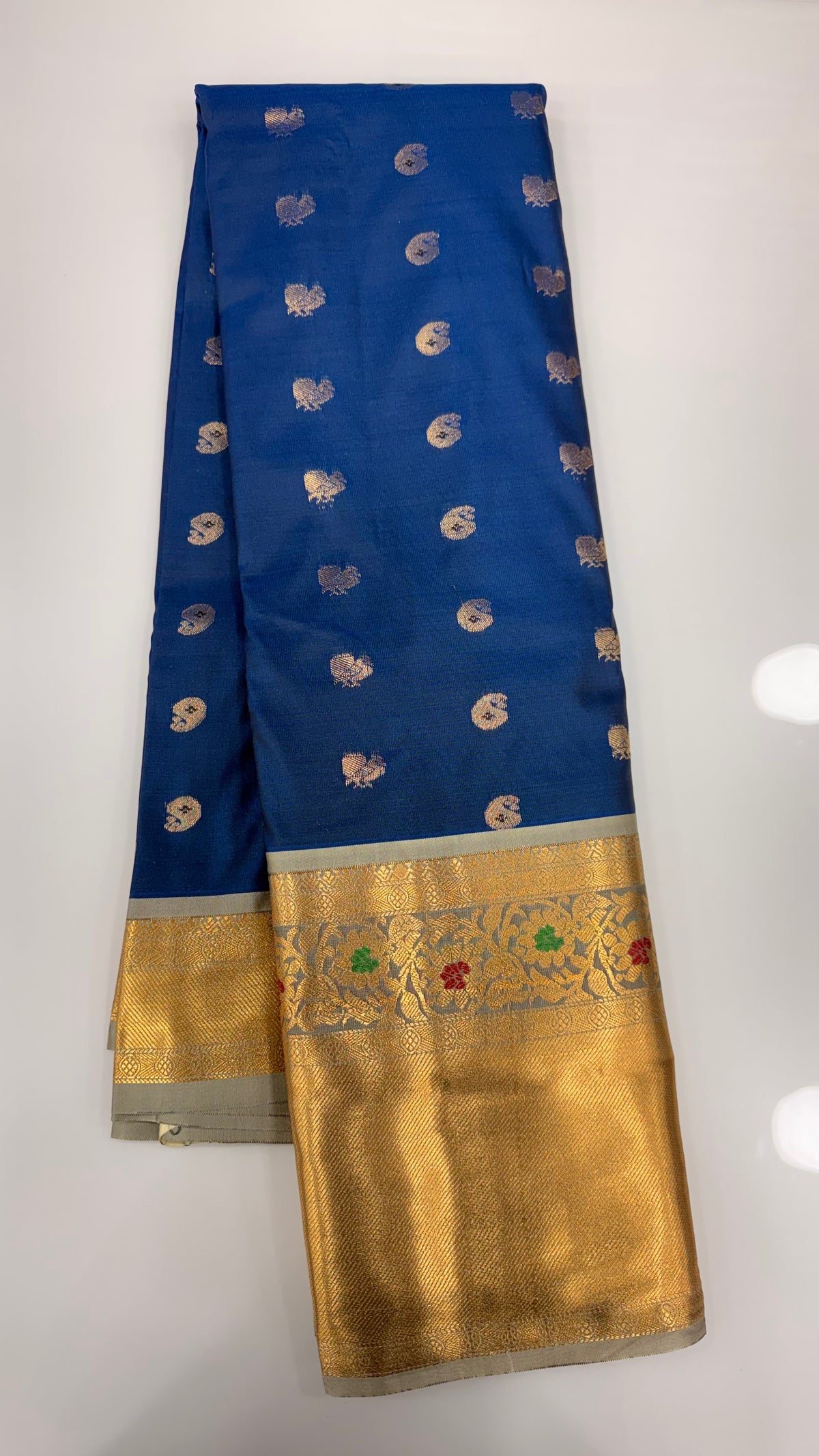 Soft Gadwal pattu saree