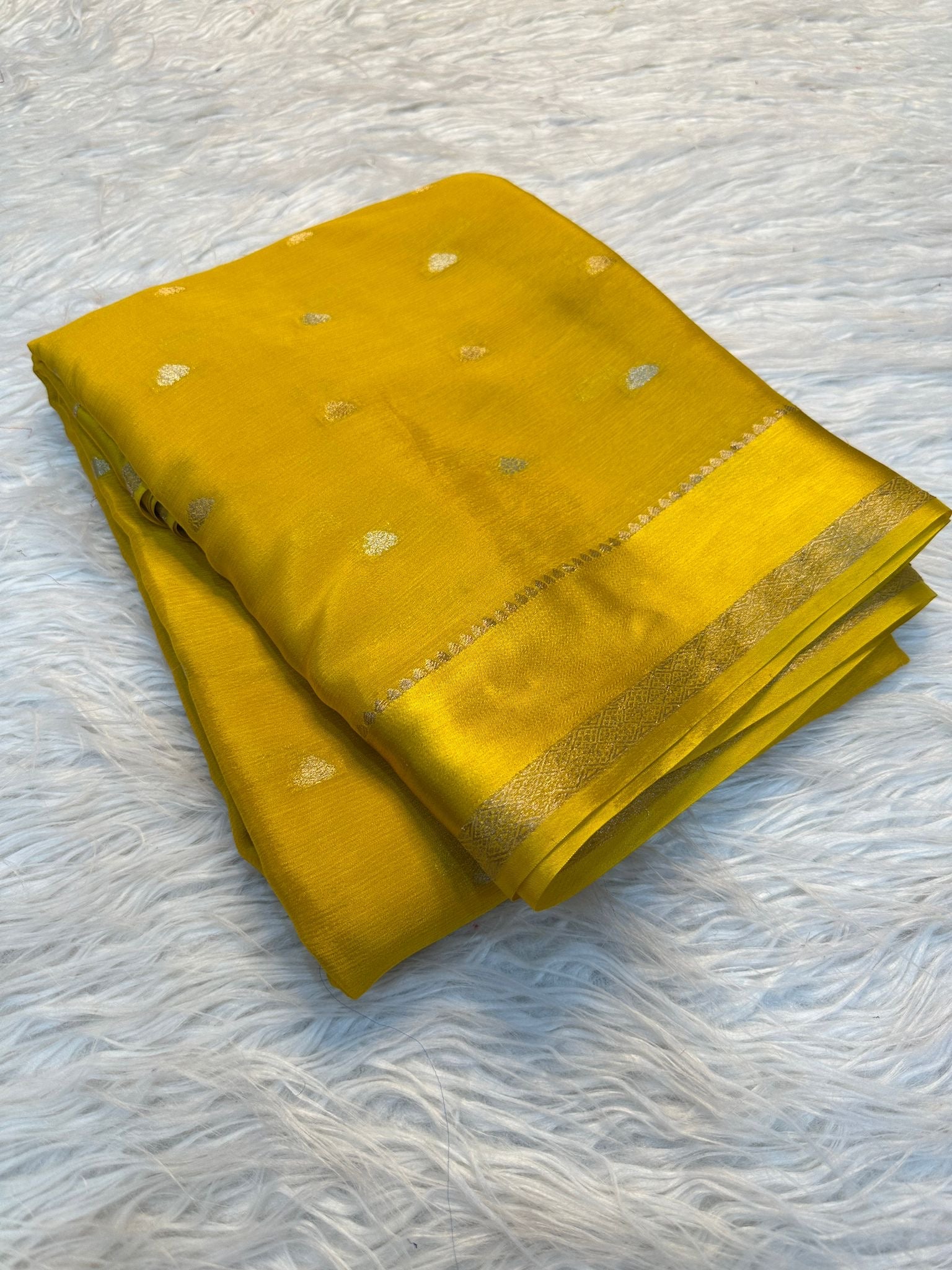 Pure chinon viscose saree