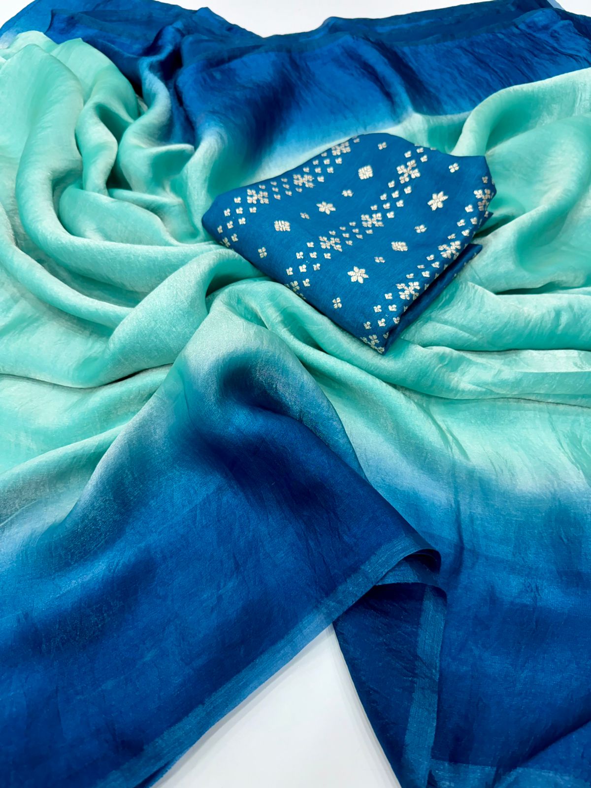 Dual shade sarees