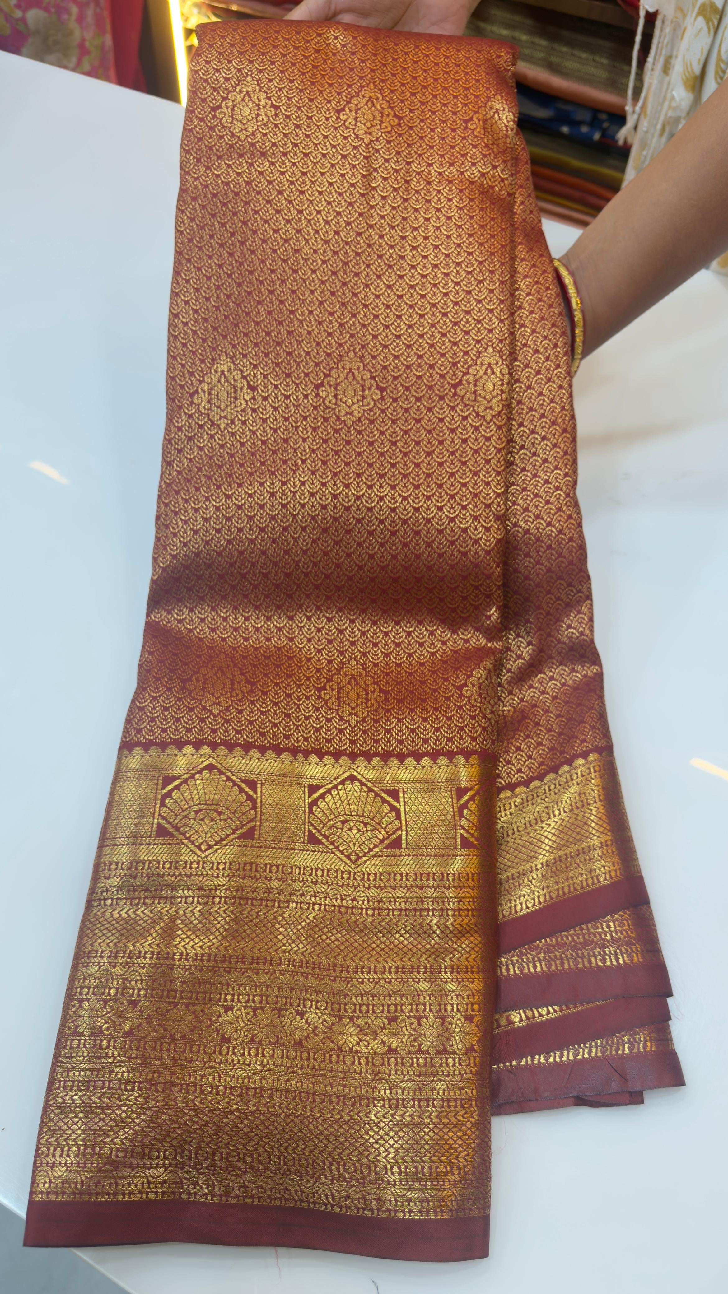Semi Kanchi pattu