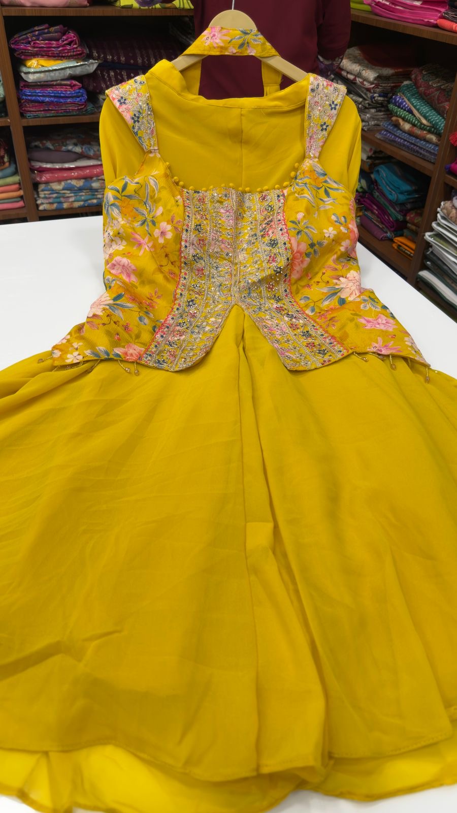 Sharara sets