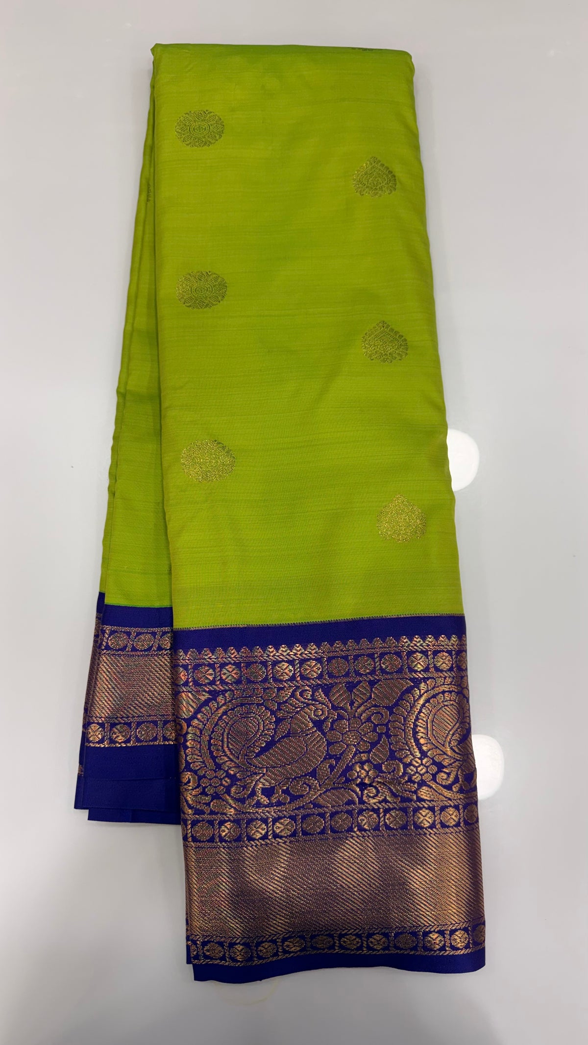 Soft Gadwal pattu saree