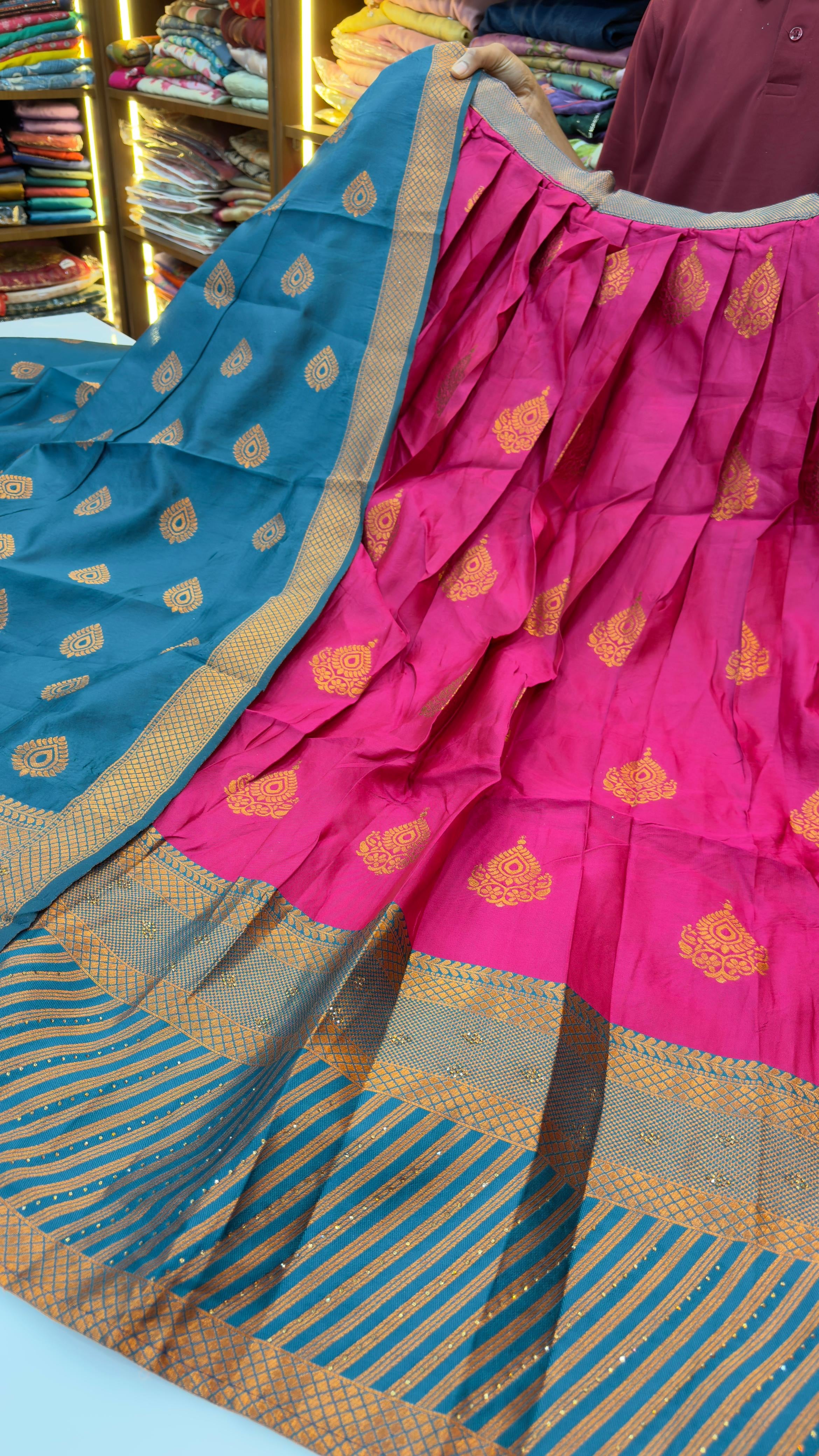Semi pattu lehengas