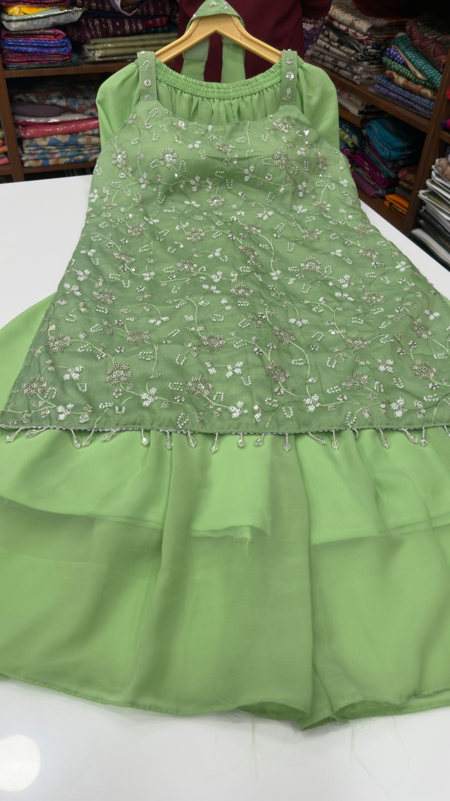 Sharara sets