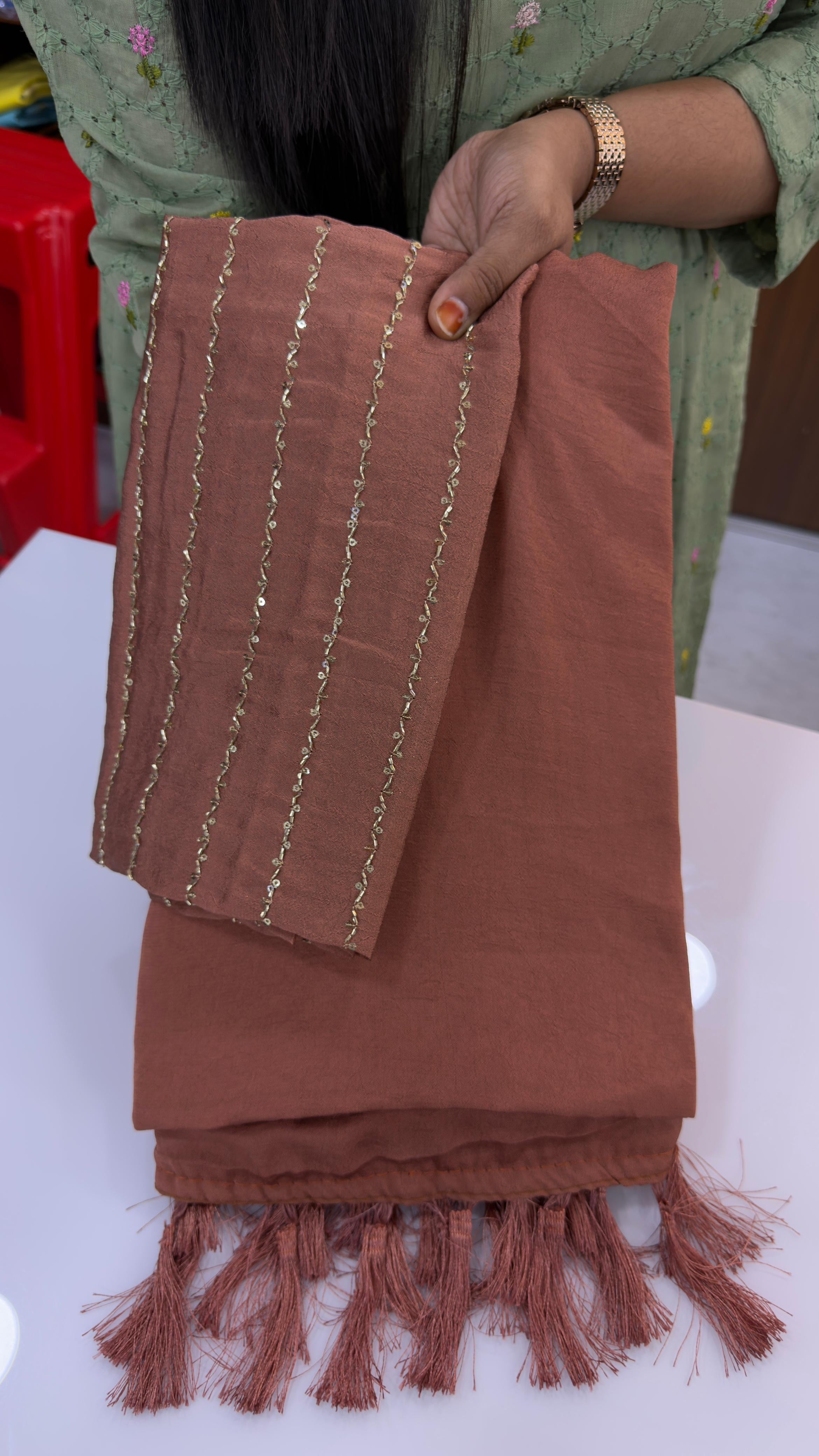 Wrinkle crush party wear saree