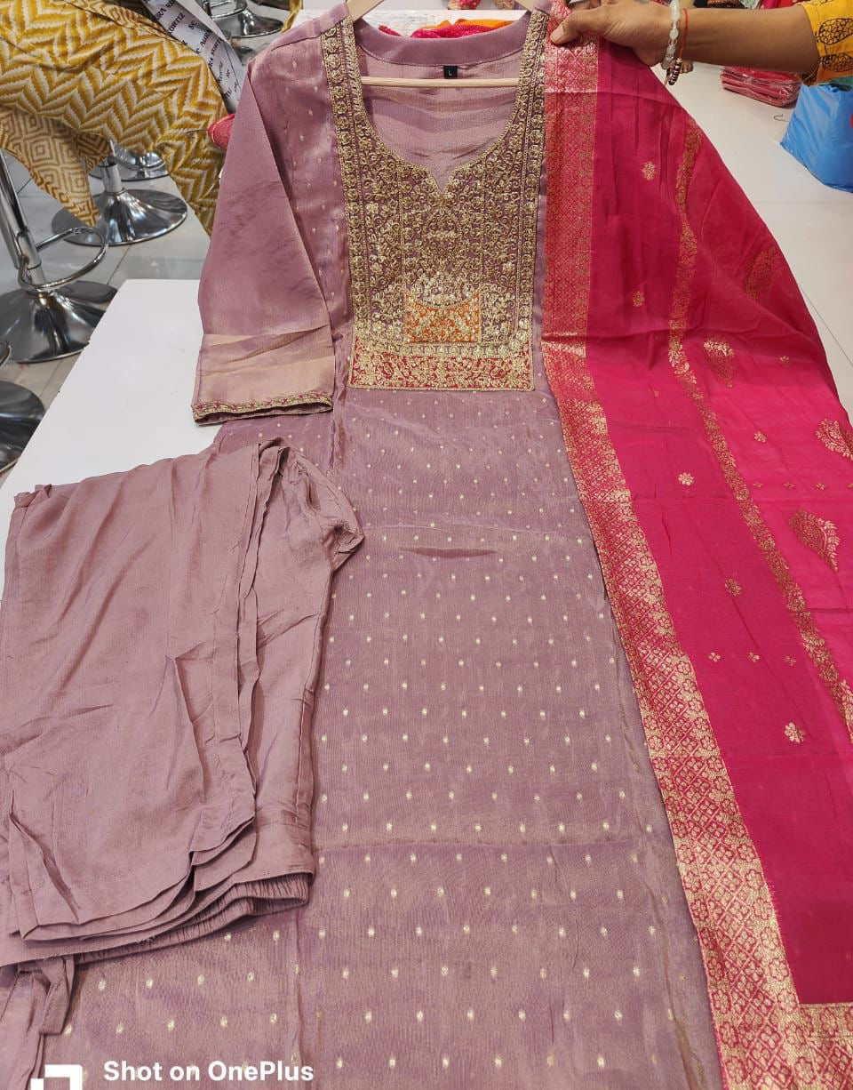 Three piece set