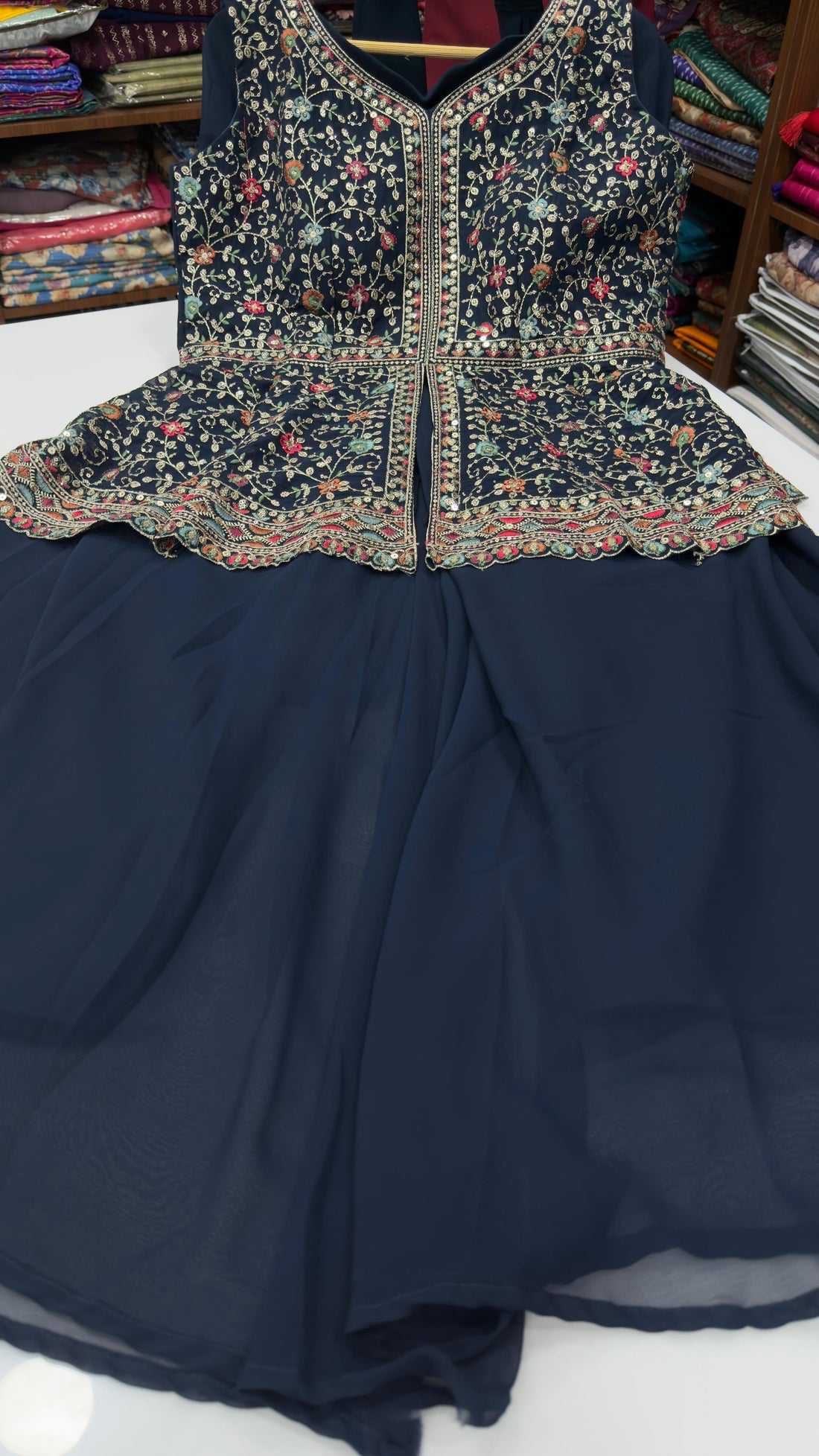 Sharara sets
