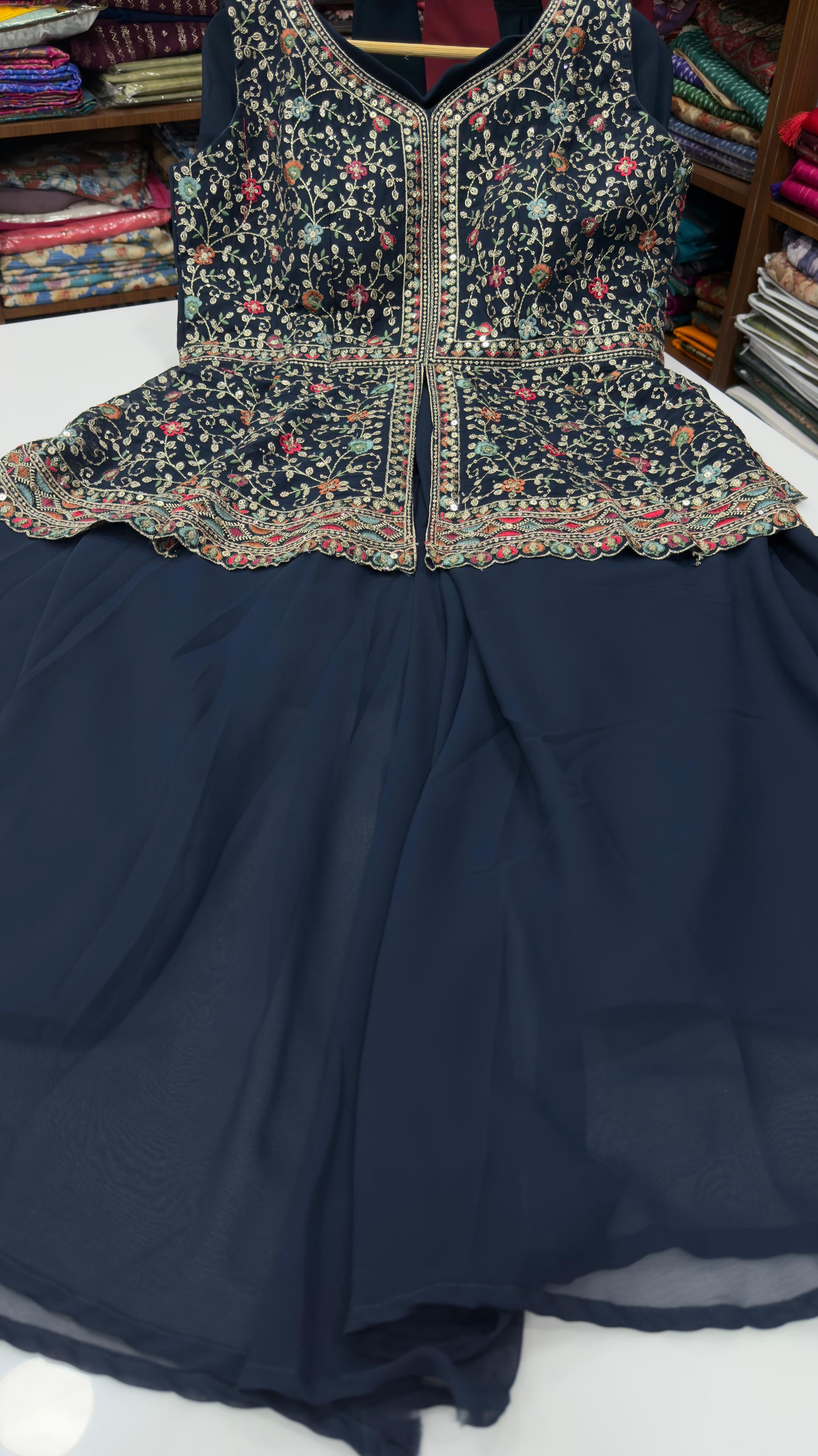 Sharara sets