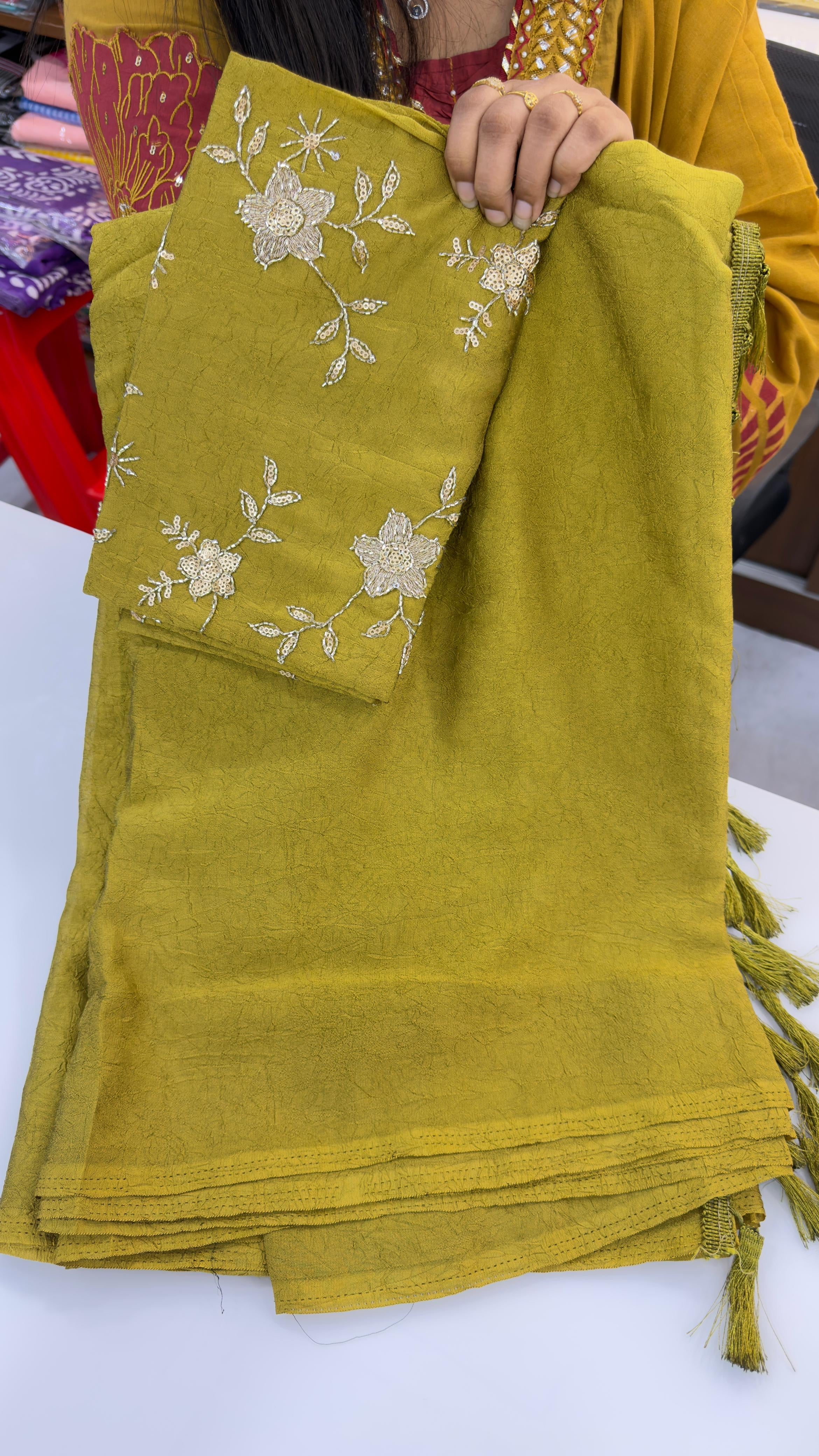 Premium Star Georgette with Crush Pattern & Katli Work Blouse
