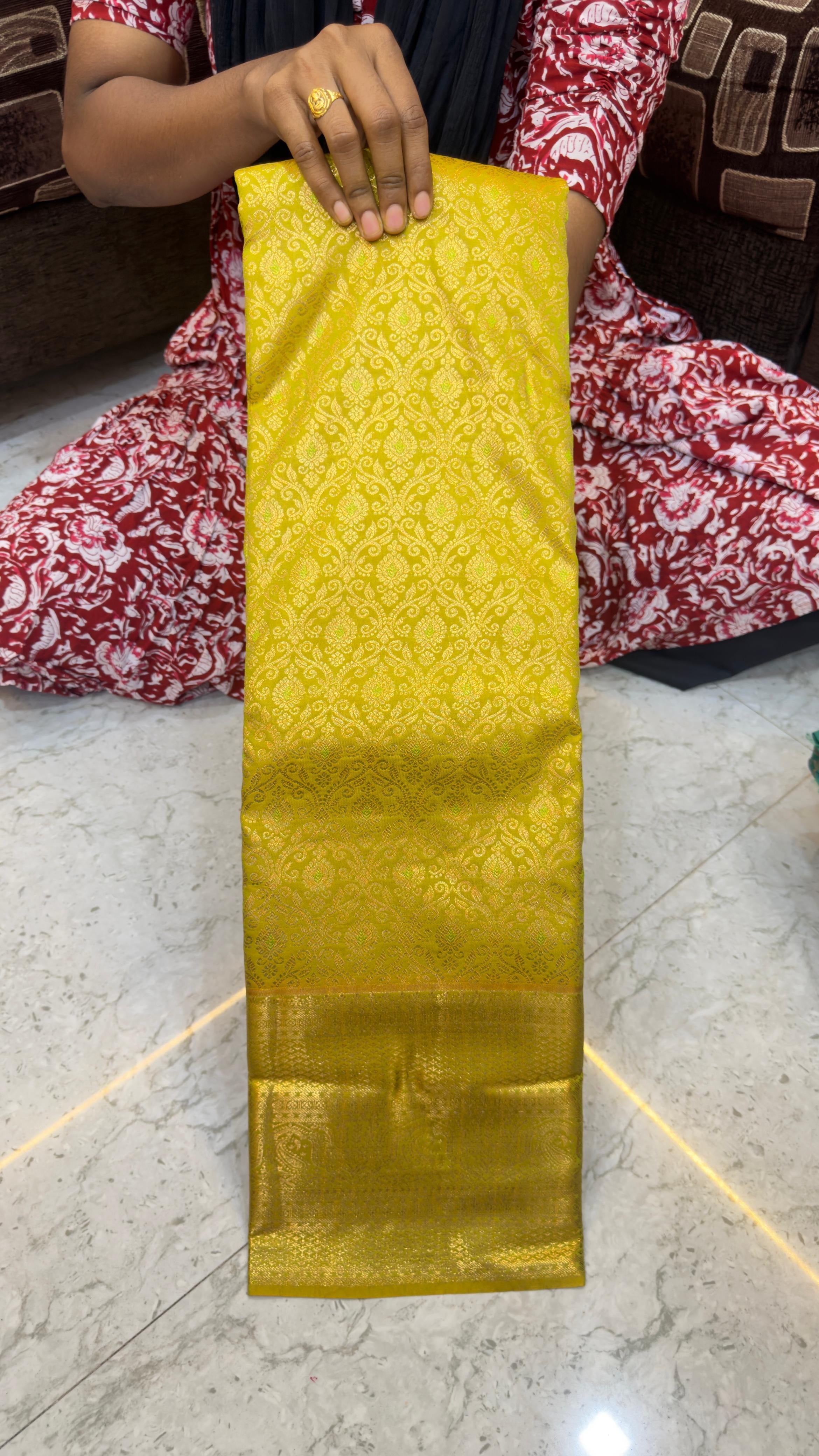 Semi Kanchi pattu