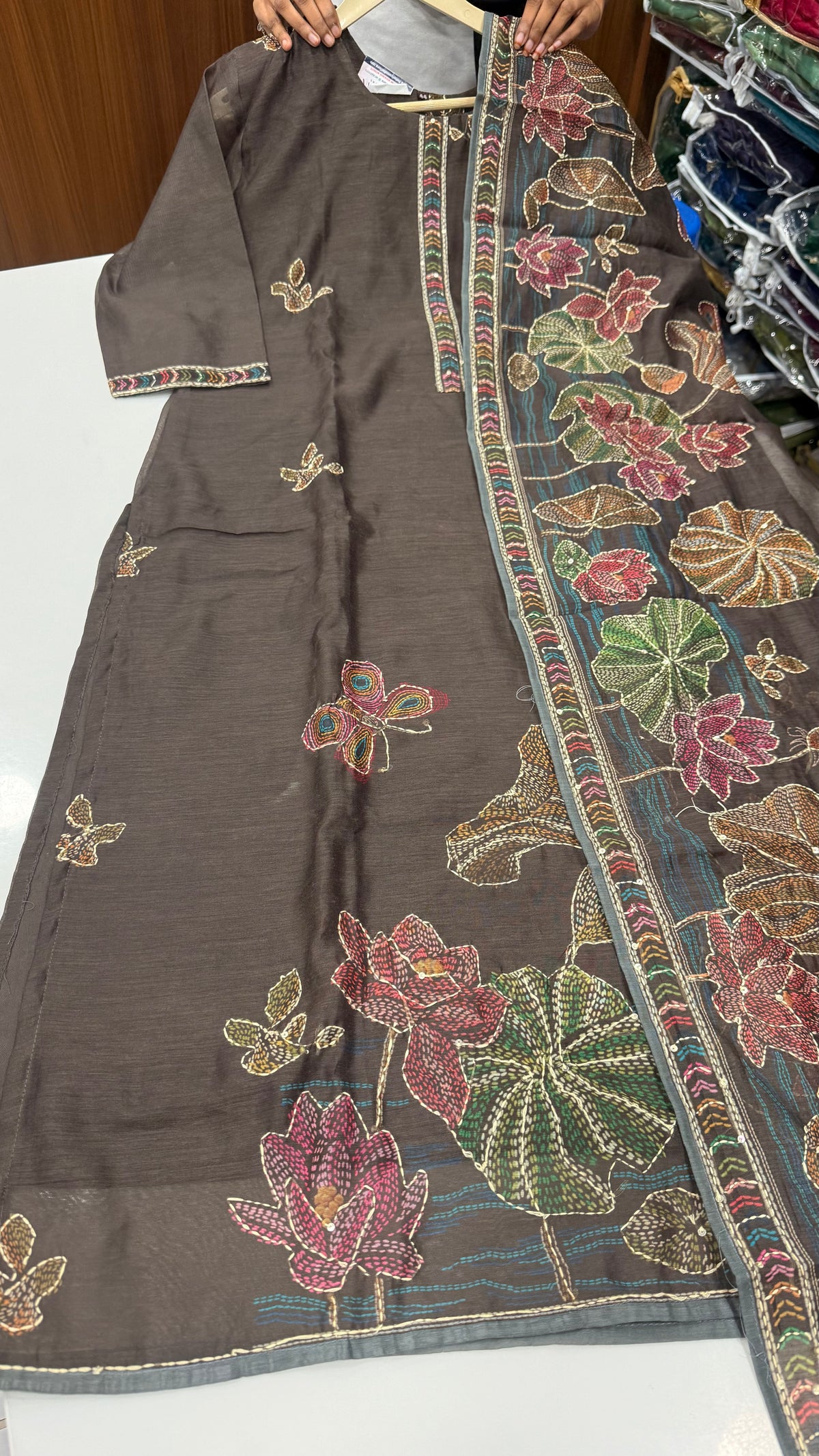 Khanta work three piece set