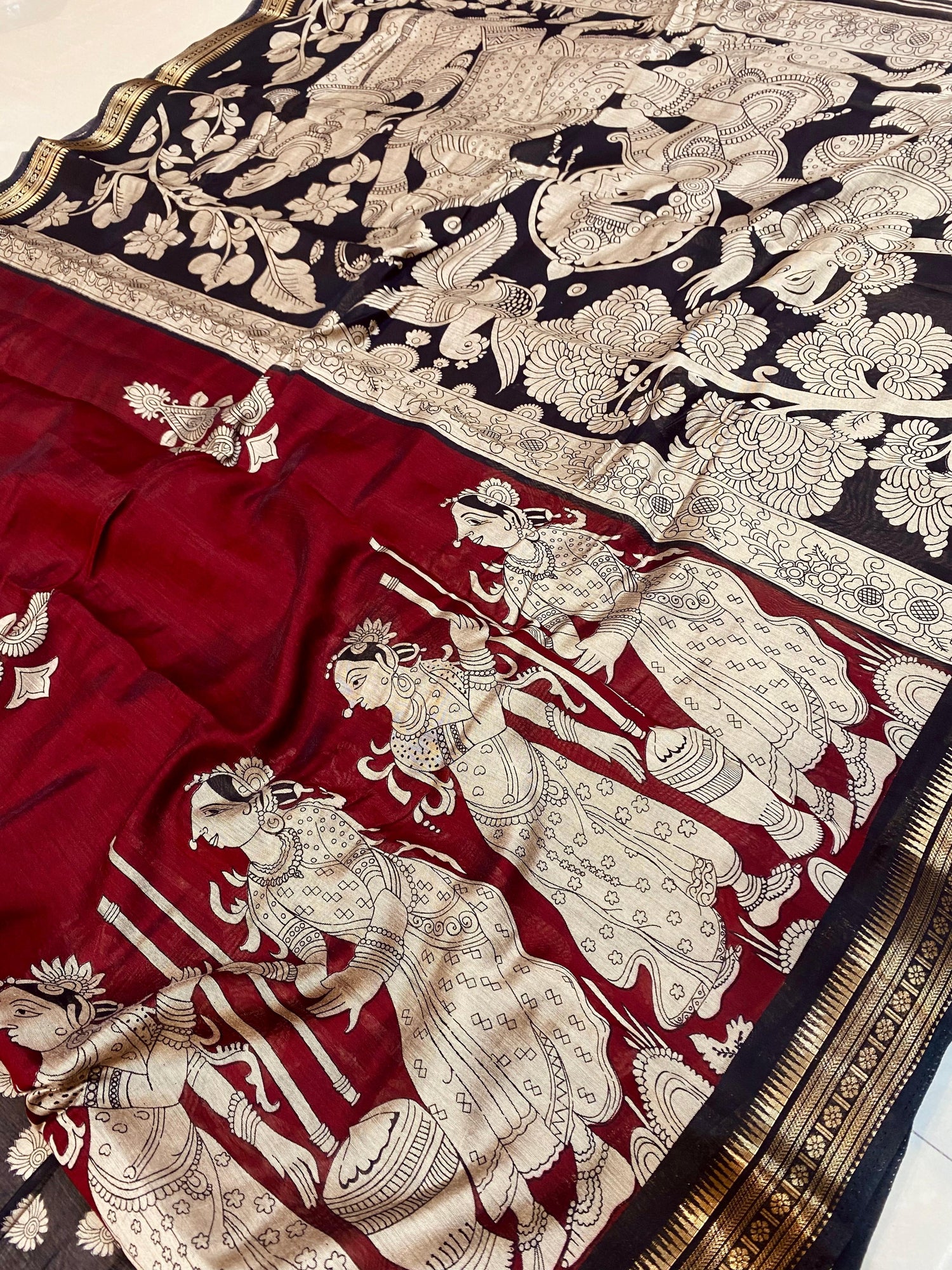 Maheshwari silk saree with Kalamkari design