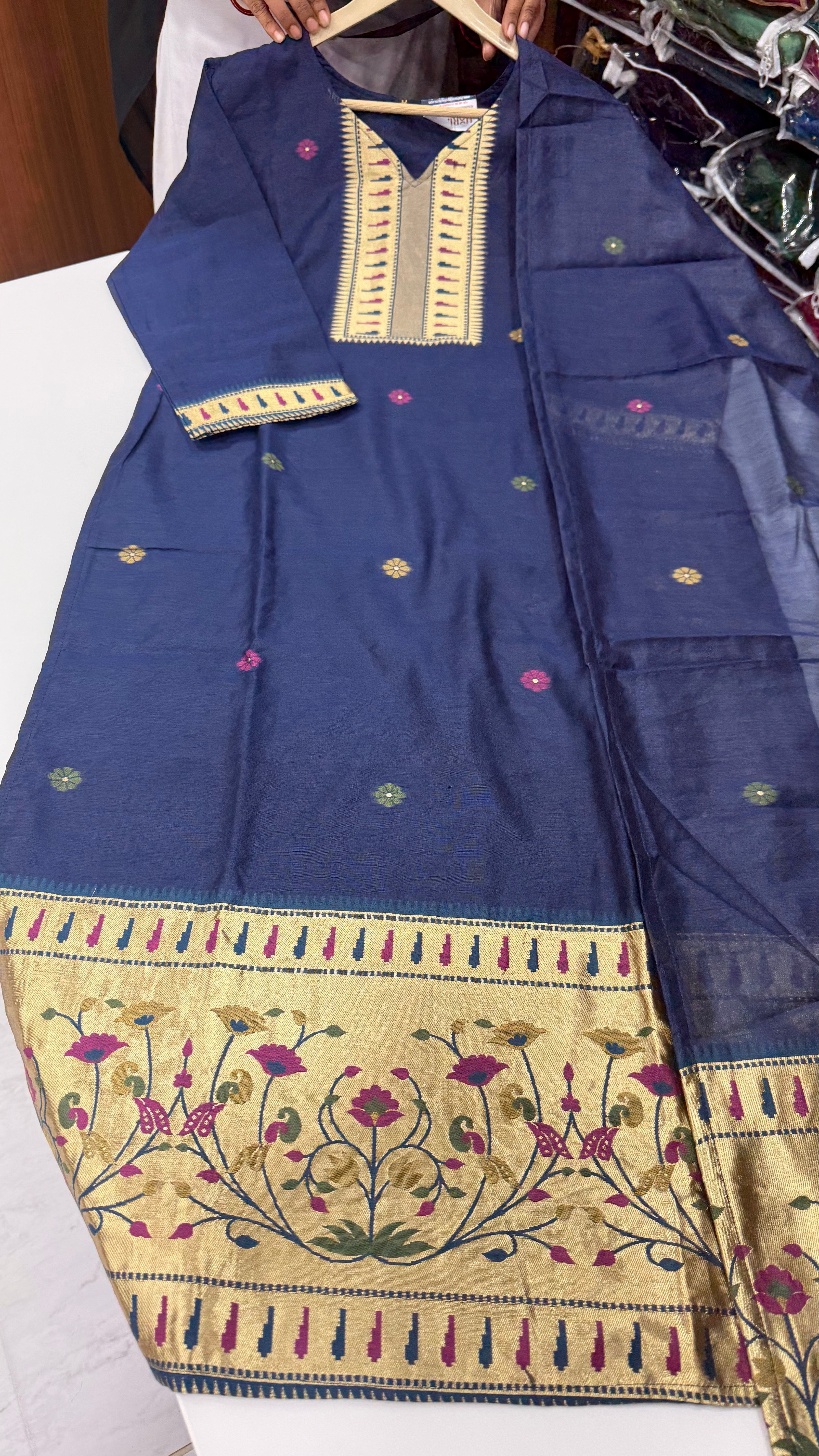 Jamdhani Three piece set