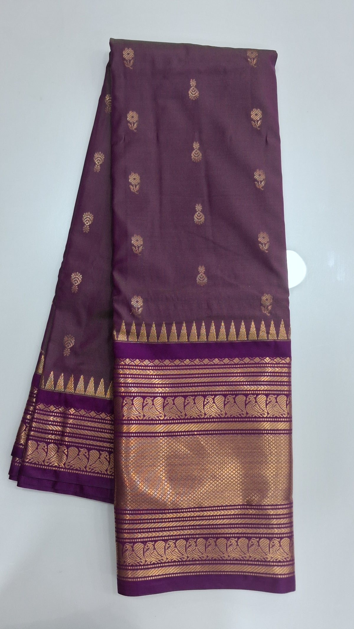 Vintage Gadwal soft semi pattu sarees