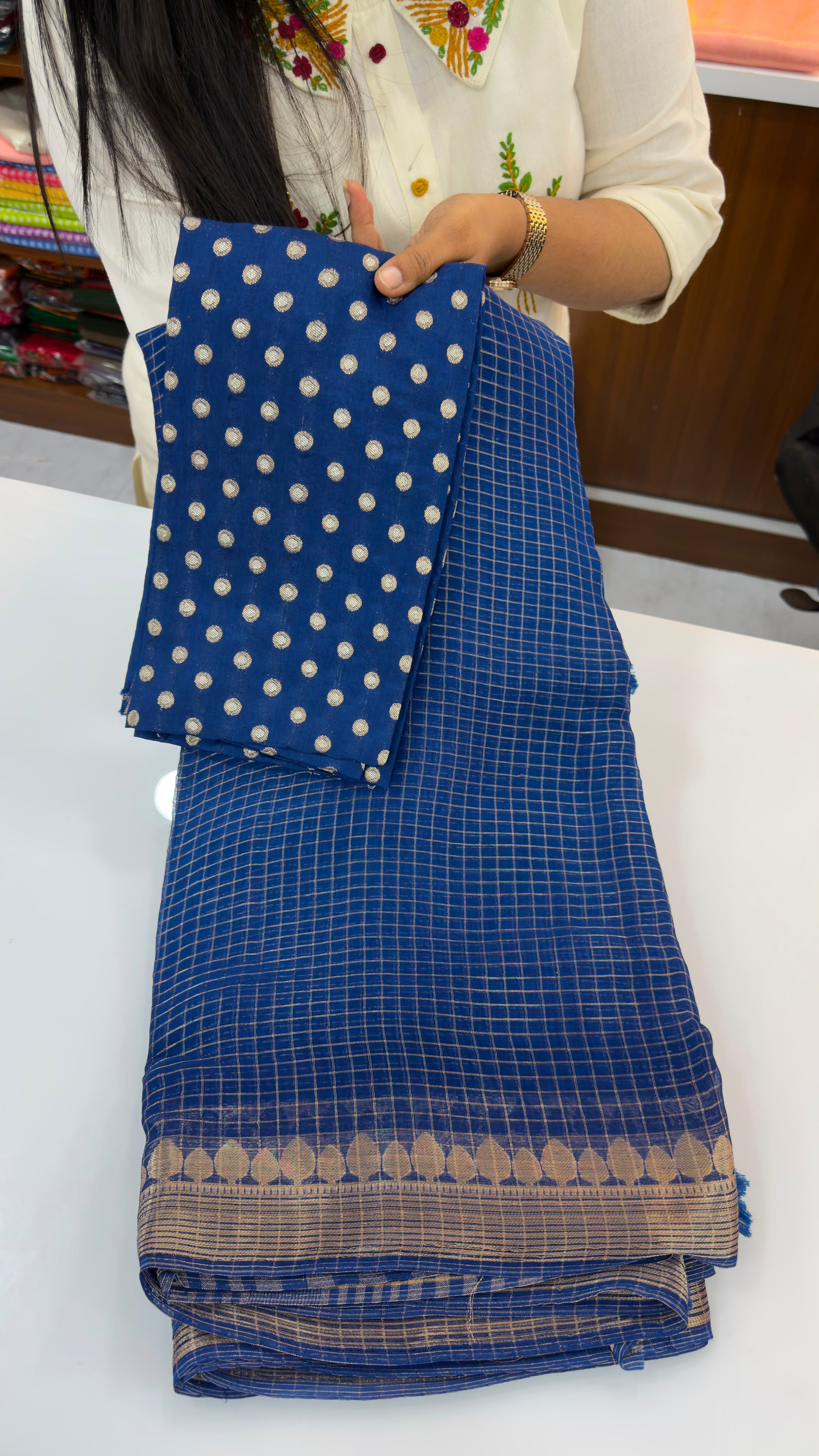 Banarasi chexs pattern Georgette sarees with zari woven border