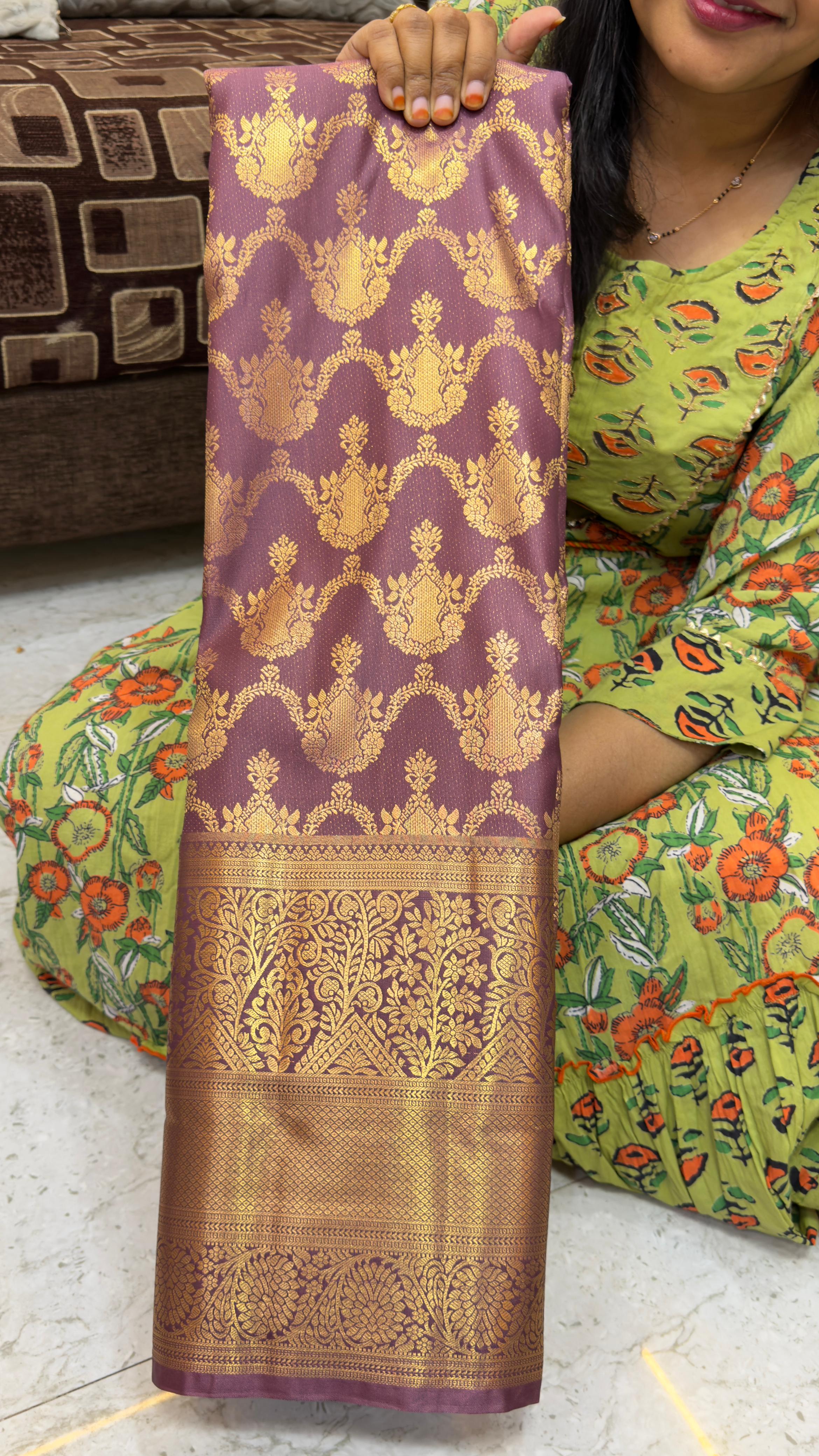 Semi Kanchi pattu