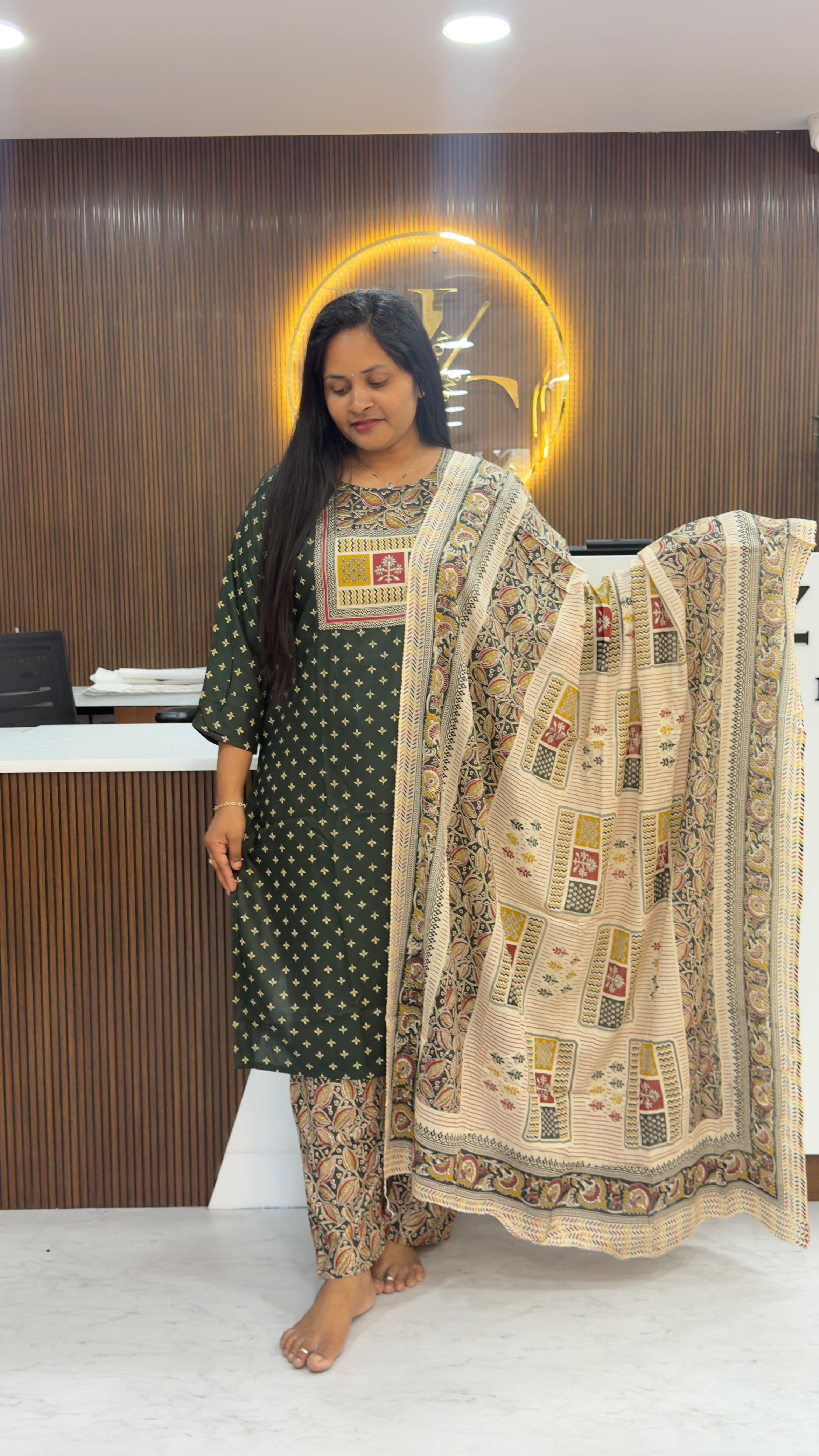 Srivalli 3 piece set