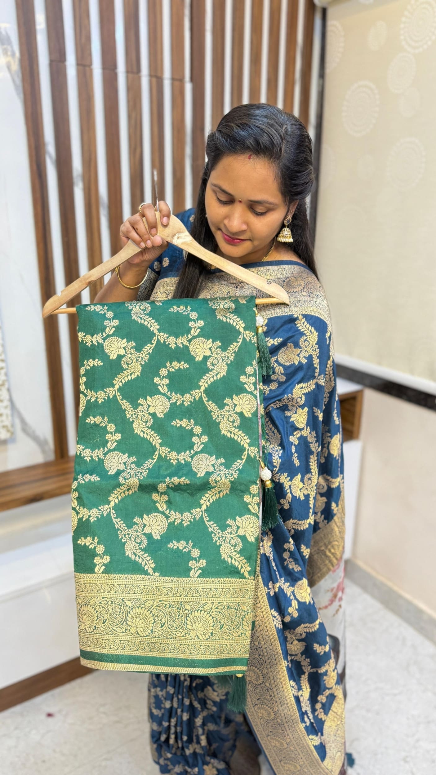 Banarasi Saree with weaving Pallu