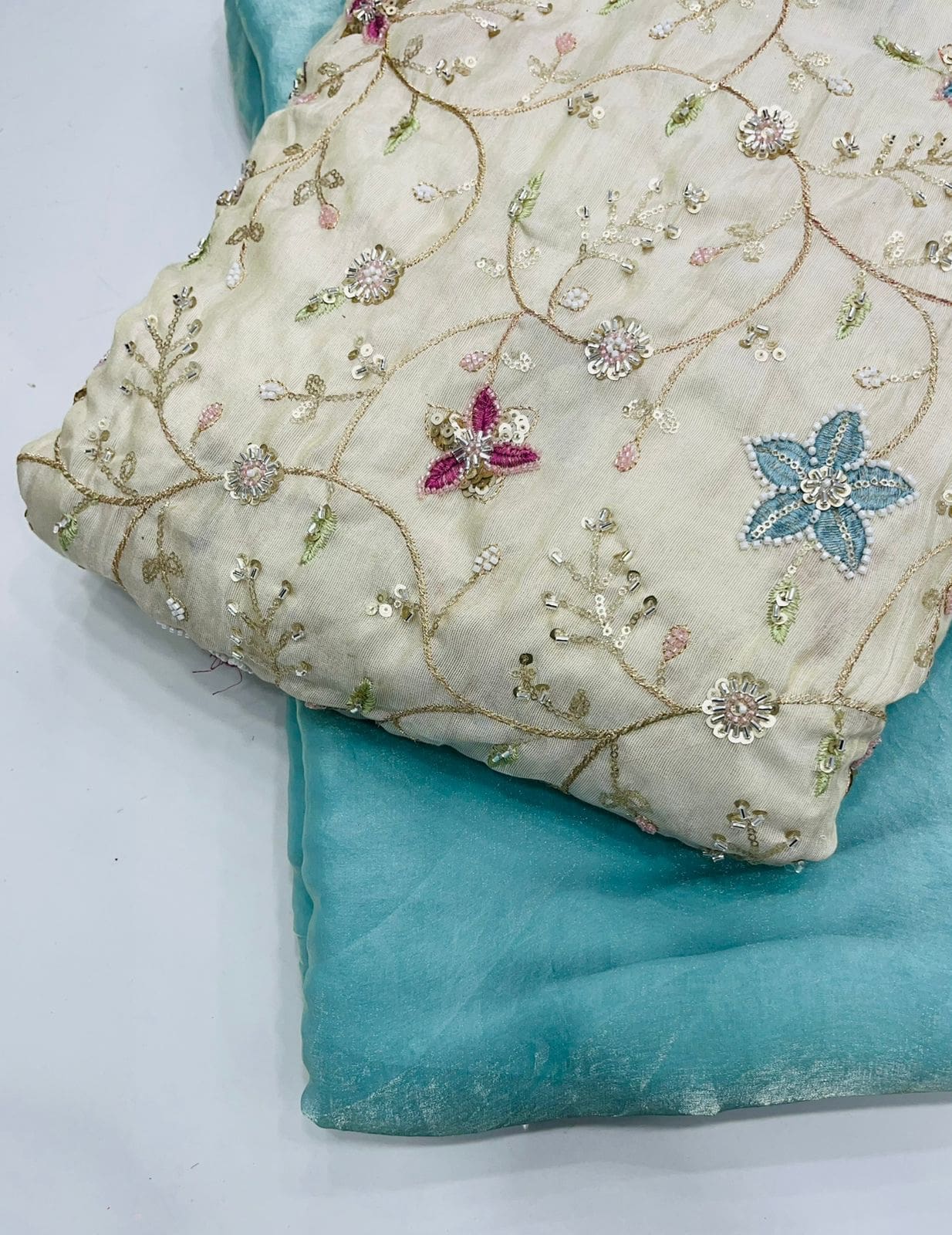 Tissue Heavy work Blouse