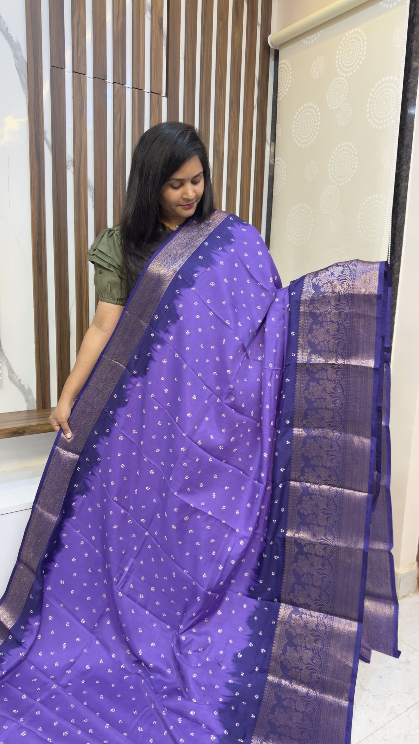 Bandhini Dola silk with kanjivaram borders