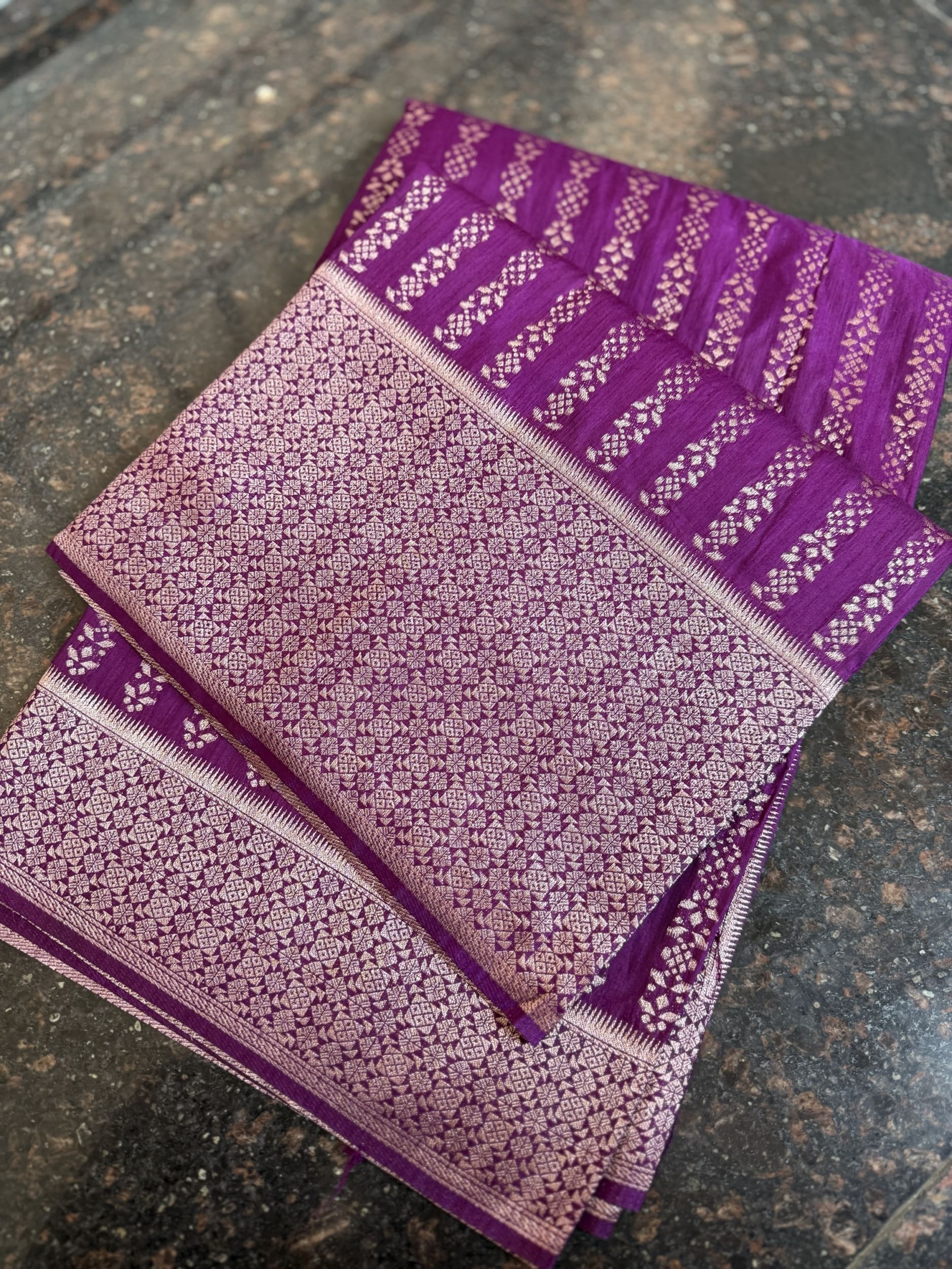 Tussar Banarasi