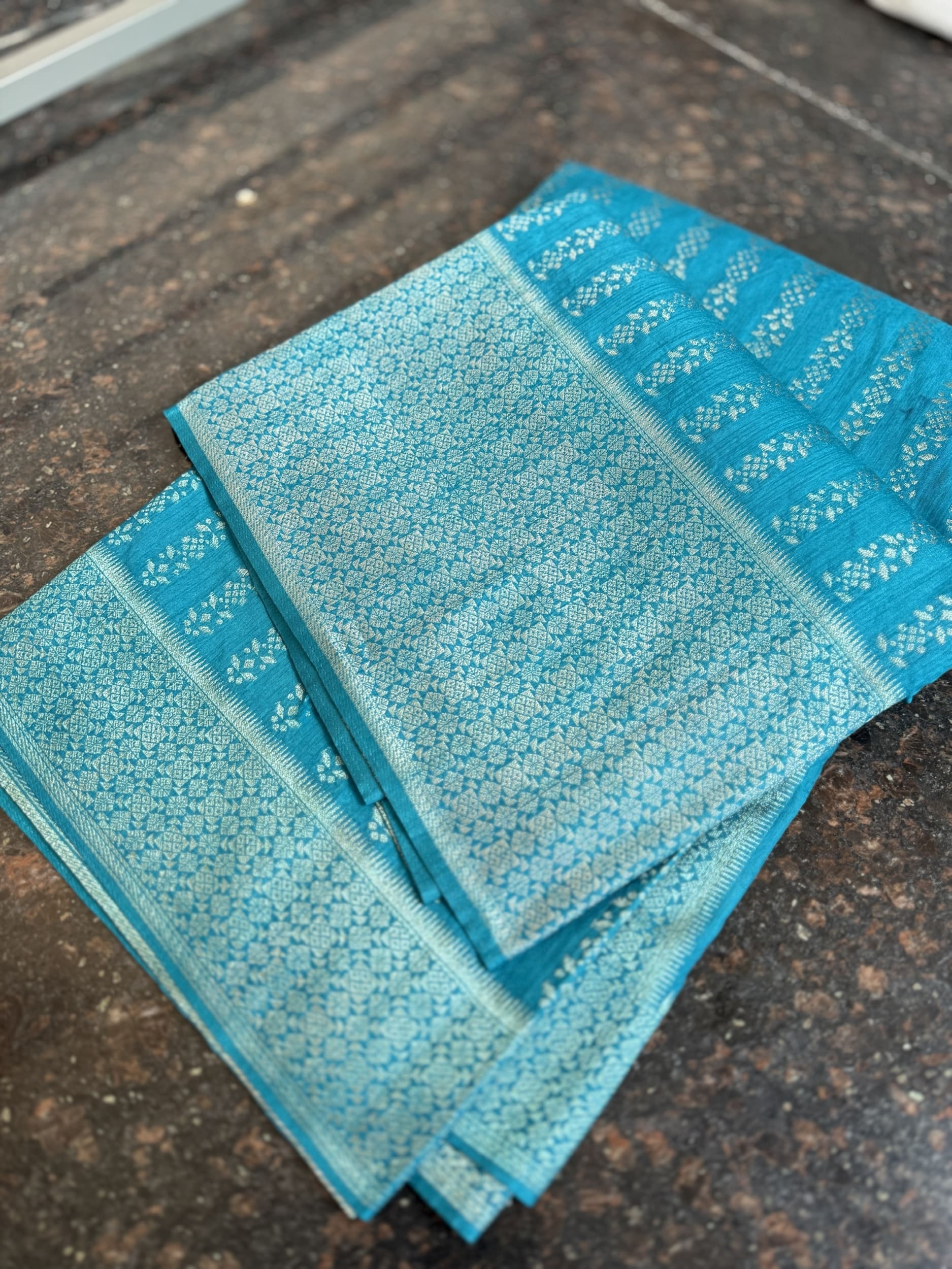 Tussar Banarasi