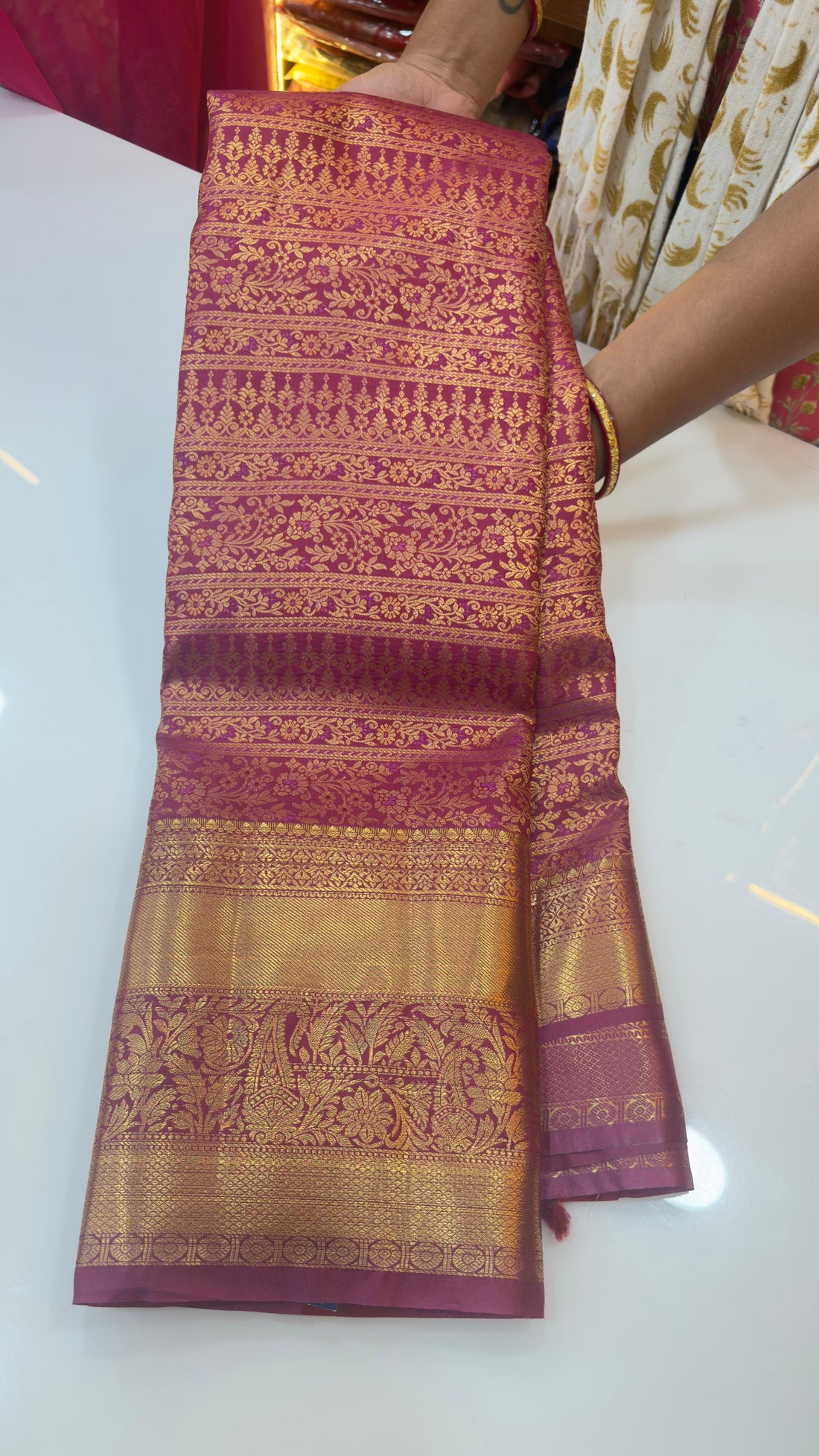 Semi Kanchi pattu