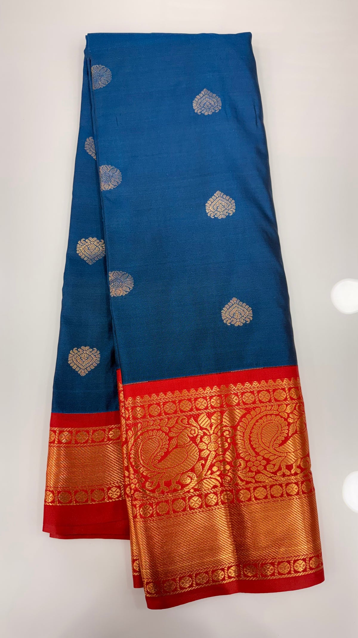 Soft Gadwal pattu saree