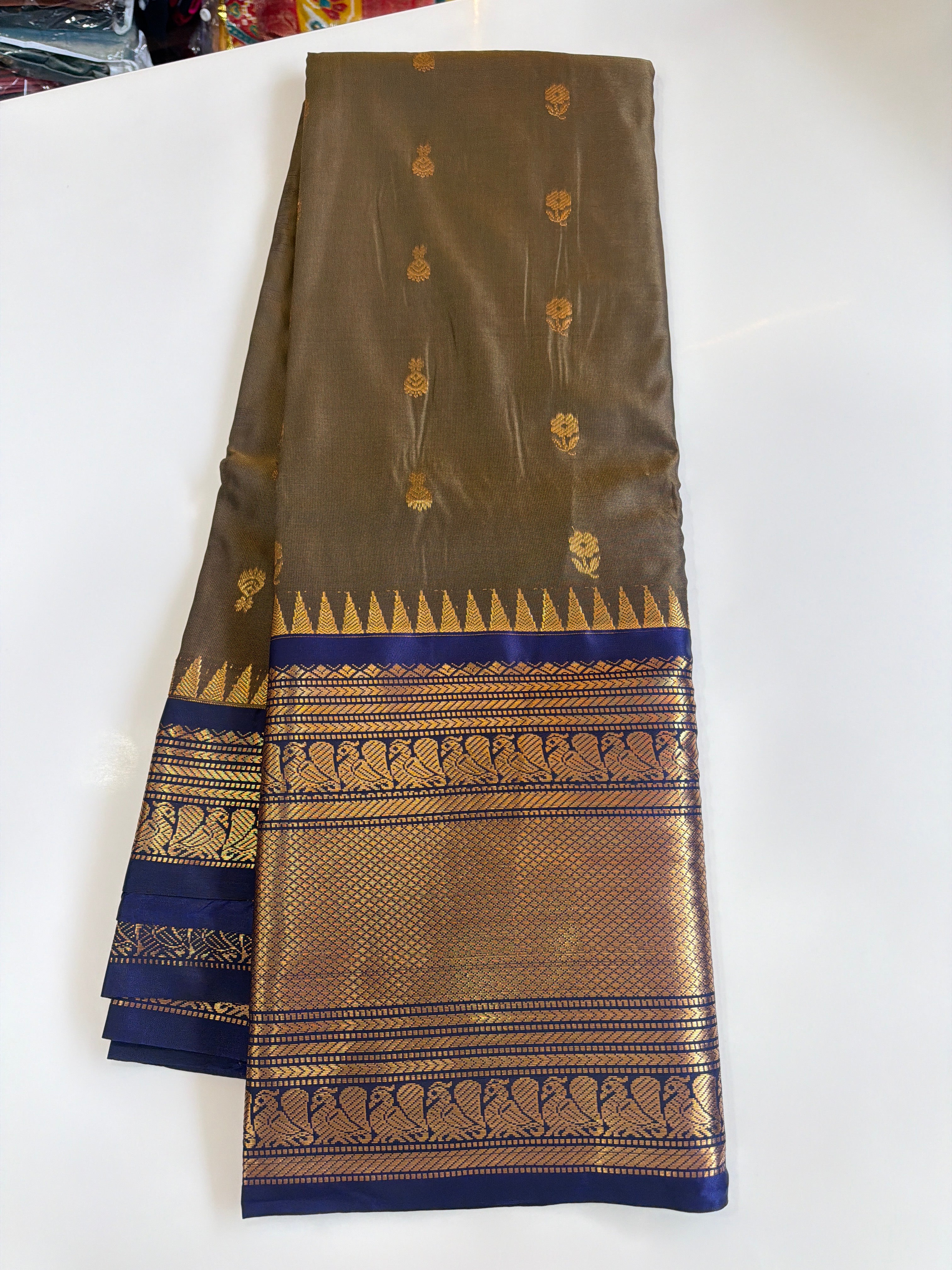 Semi Kanchi pattu vintage