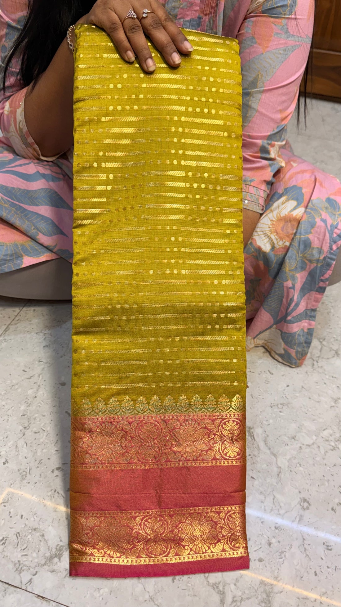 Soft Pattu sarees(BORDERS MAY VARY)