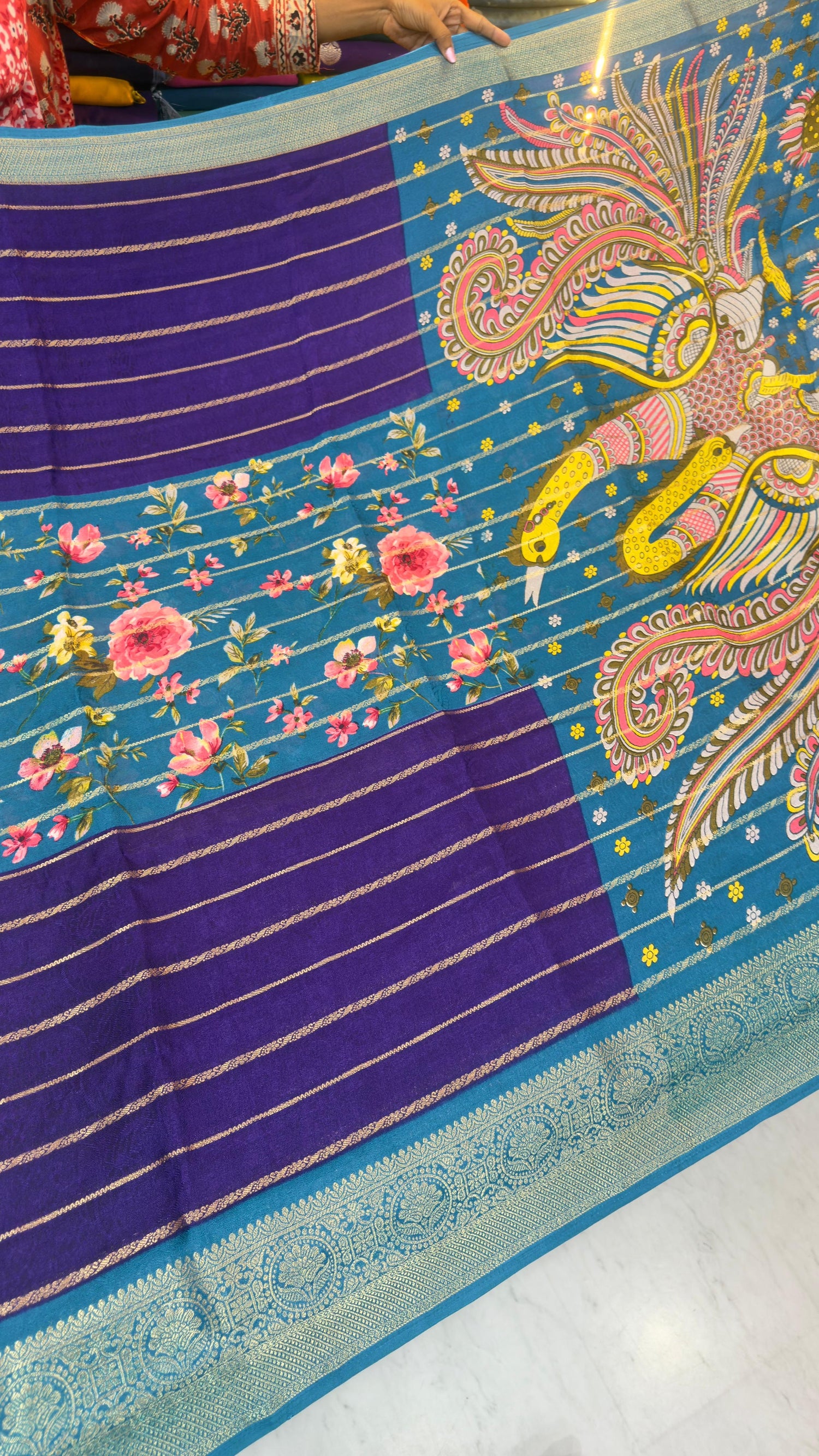 Center  desgin sarees