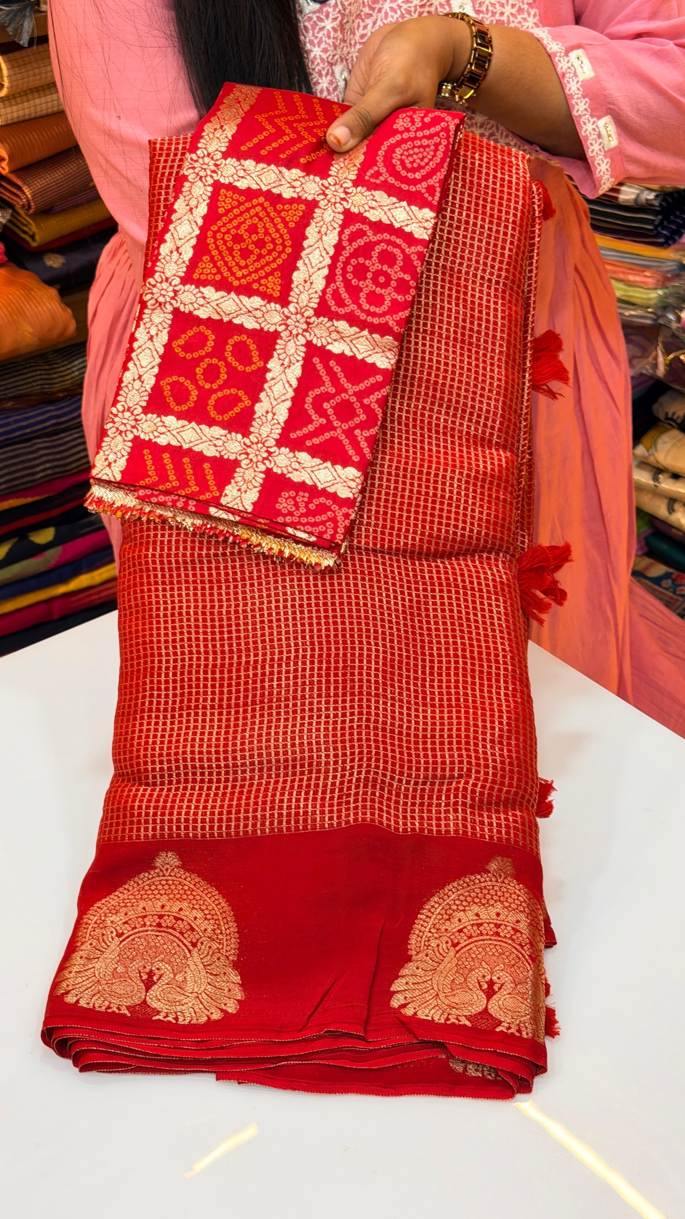 Banarasi Georgette sarees with all over zari and open borders(blouse design may vary )