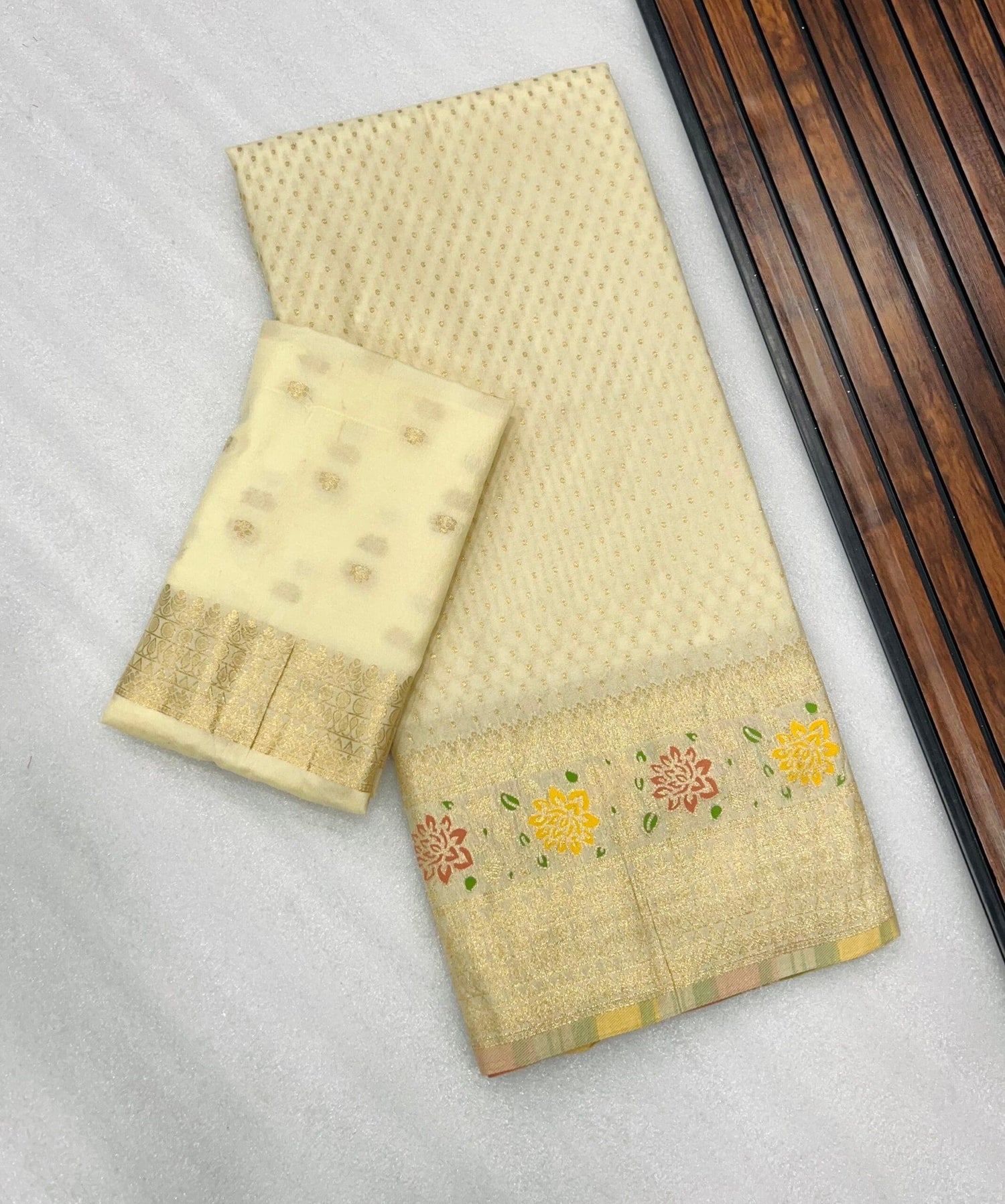 Meenakari Khadi Crep Saree