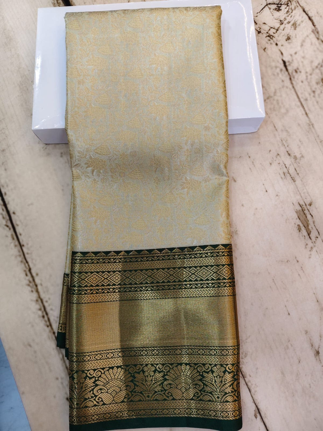 semi Kanchi pattu