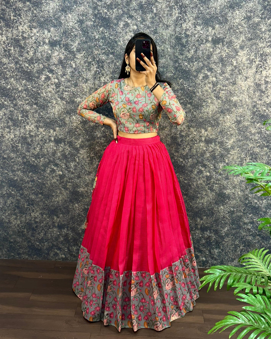 Crop-top Lehenga