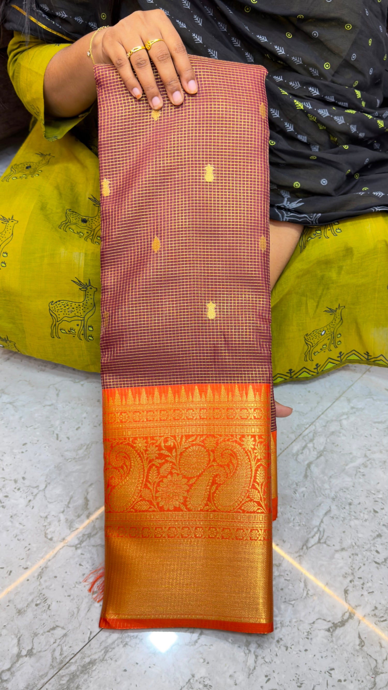 Banarasi vintage chexs