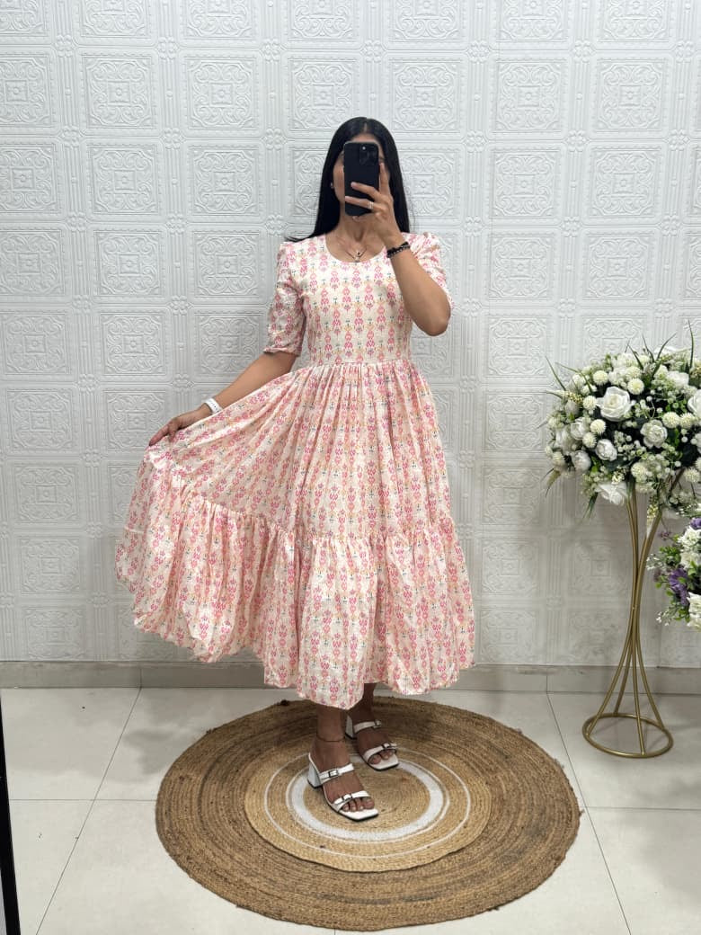Maxi made from soft Hakoba Cotton with attractive print with Full lining(NON-STORE)