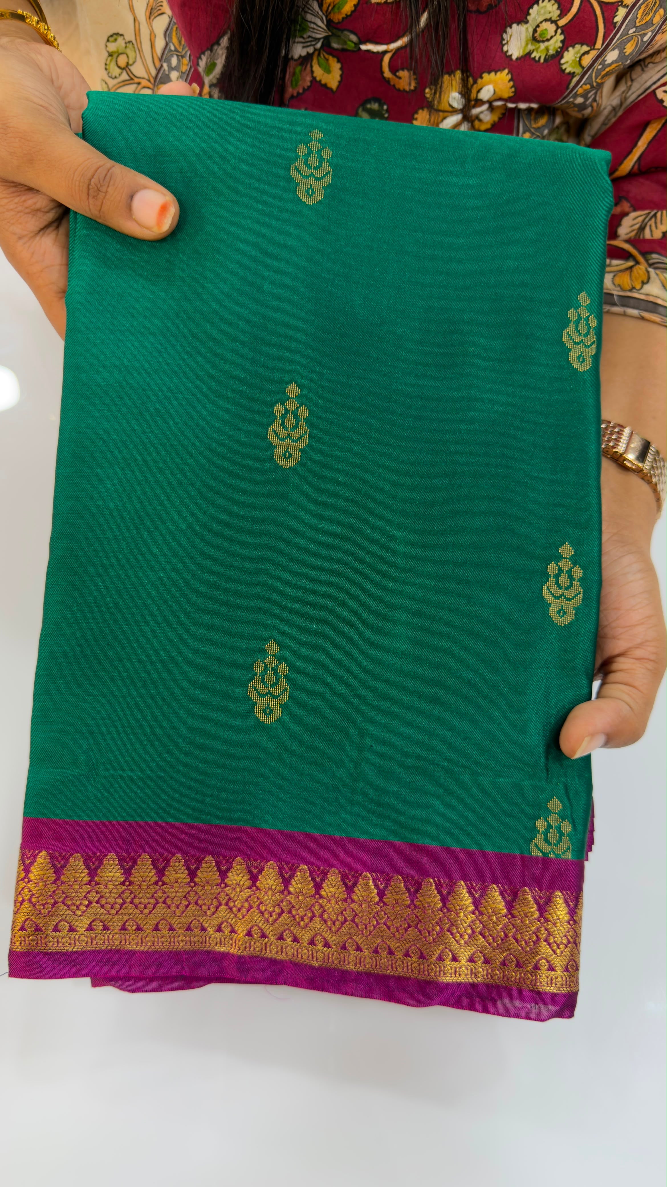 Uppada Pattu sarees with Kanchi border