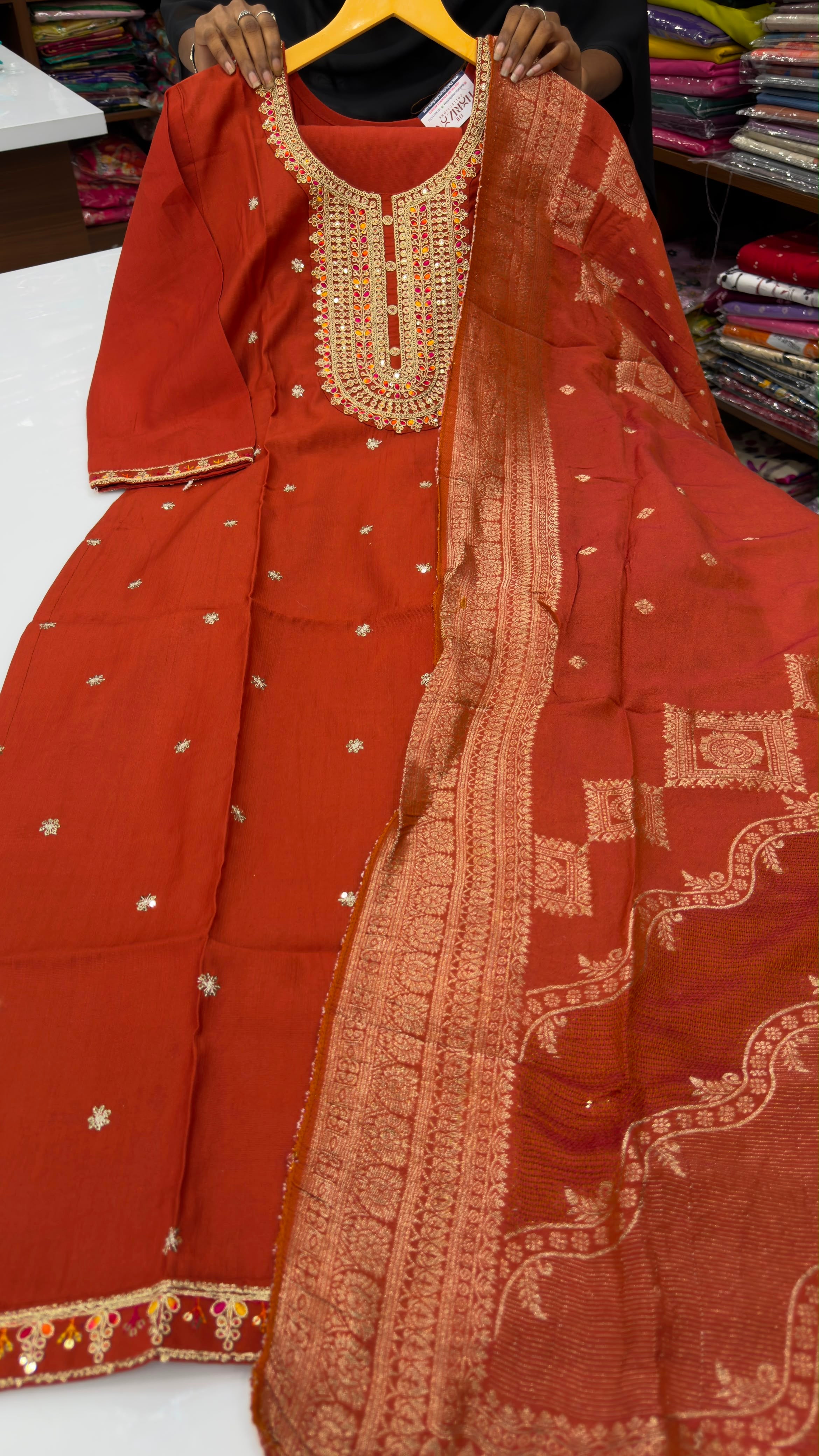 Party wear dress